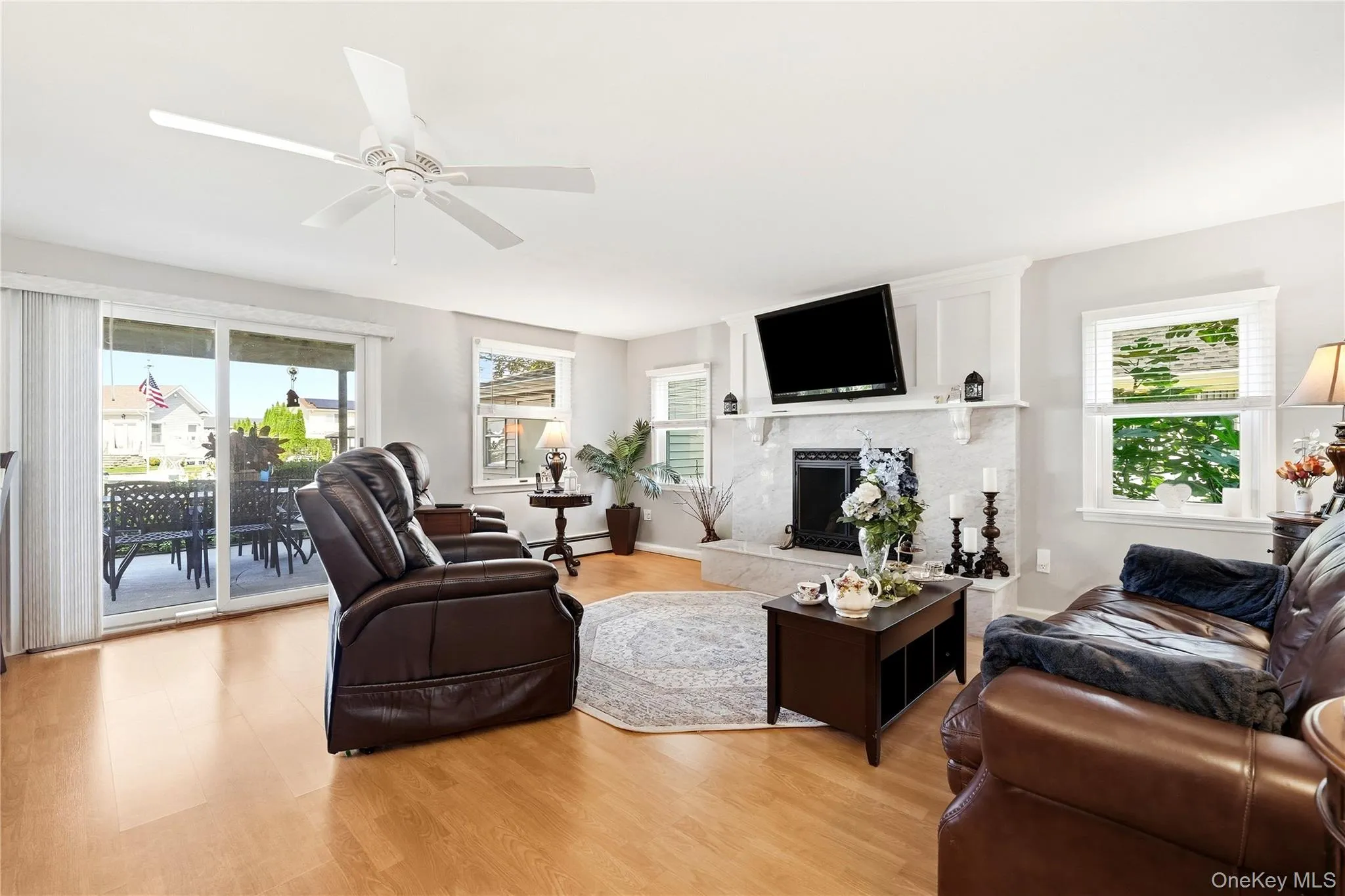 121 Drake Court, Islip, NY, 5 Bedrooms Bedrooms, 8 Rooms Rooms,3 BathroomsBathrooms,Residential,For Rent,Drake,0,1054341 121 Drake Court, Islip, NY, 5 Bedrooms Bedrooms, 8 Rooms Rooms,3 BathroomsBathrooms,Residential,For Rent,Drake,0,1054341