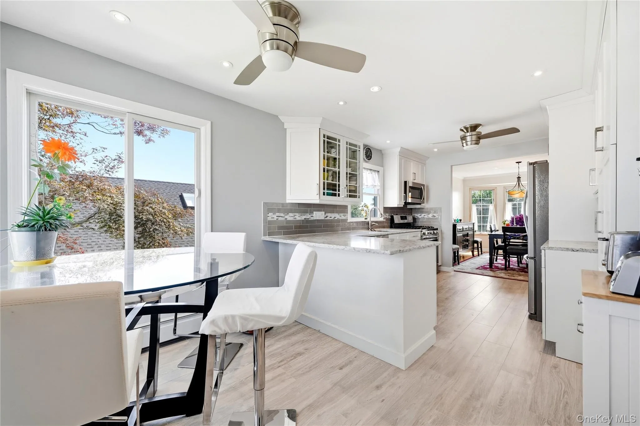121 Drake Court, Islip, NY, 5 Bedrooms Bedrooms, 8 Rooms Rooms,3 BathroomsBathrooms,Residential,For Rent,Drake,0,1054341 121 Drake Court, Islip, NY, 5 Bedrooms Bedrooms, 8 Rooms Rooms,3 BathroomsBathrooms,Residential,For Rent,Drake,0,1054341
