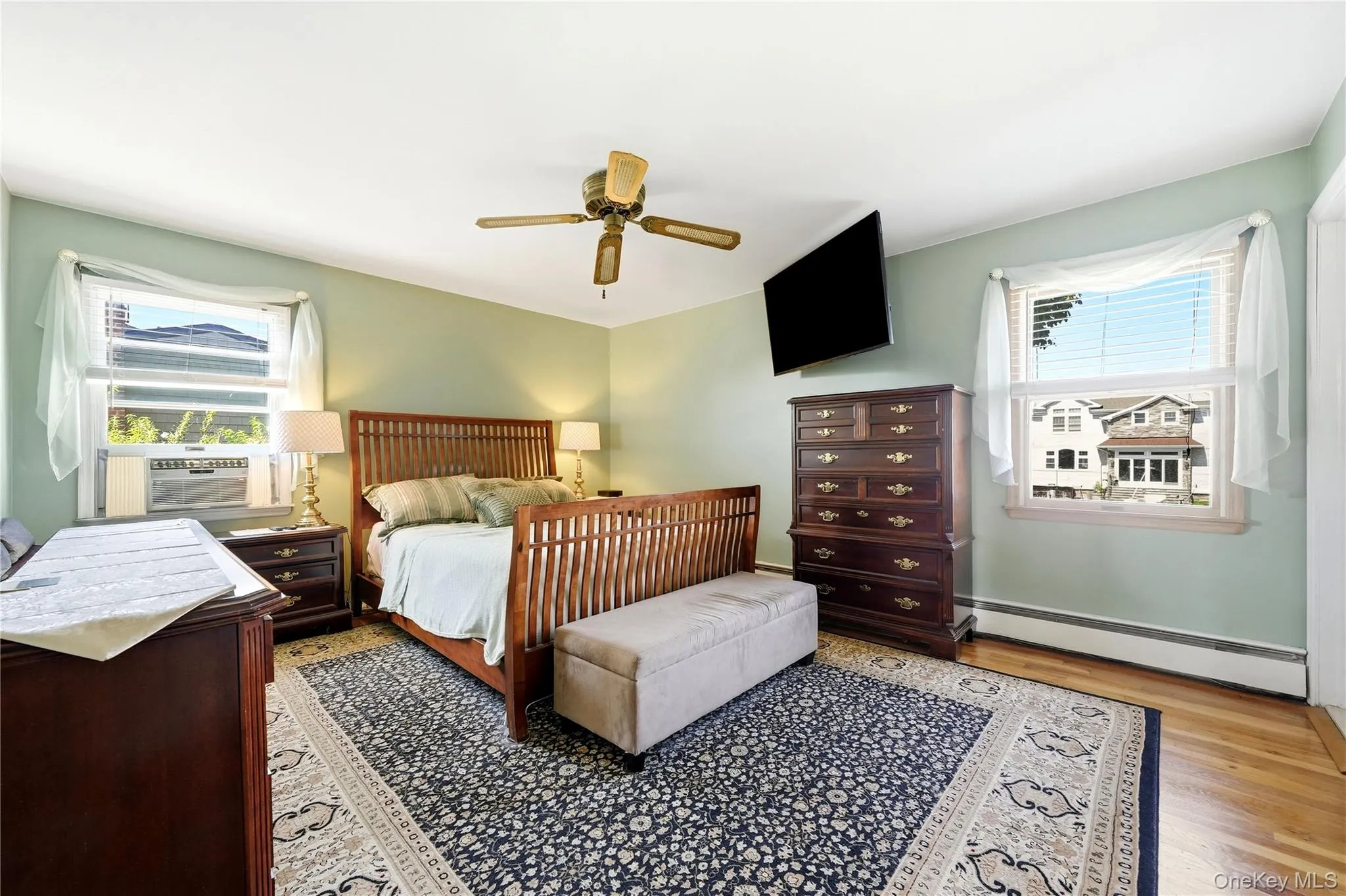 121 Drake Court, Islip, NY, 5 Bedrooms Bedrooms, 8 Rooms Rooms,3 BathroomsBathrooms,Residential,For Rent,Drake,0,1054341 121 Drake Court, Islip, NY, 5 Bedrooms Bedrooms, 8 Rooms Rooms,3 BathroomsBathrooms,Residential,For Rent,Drake,0,1054341