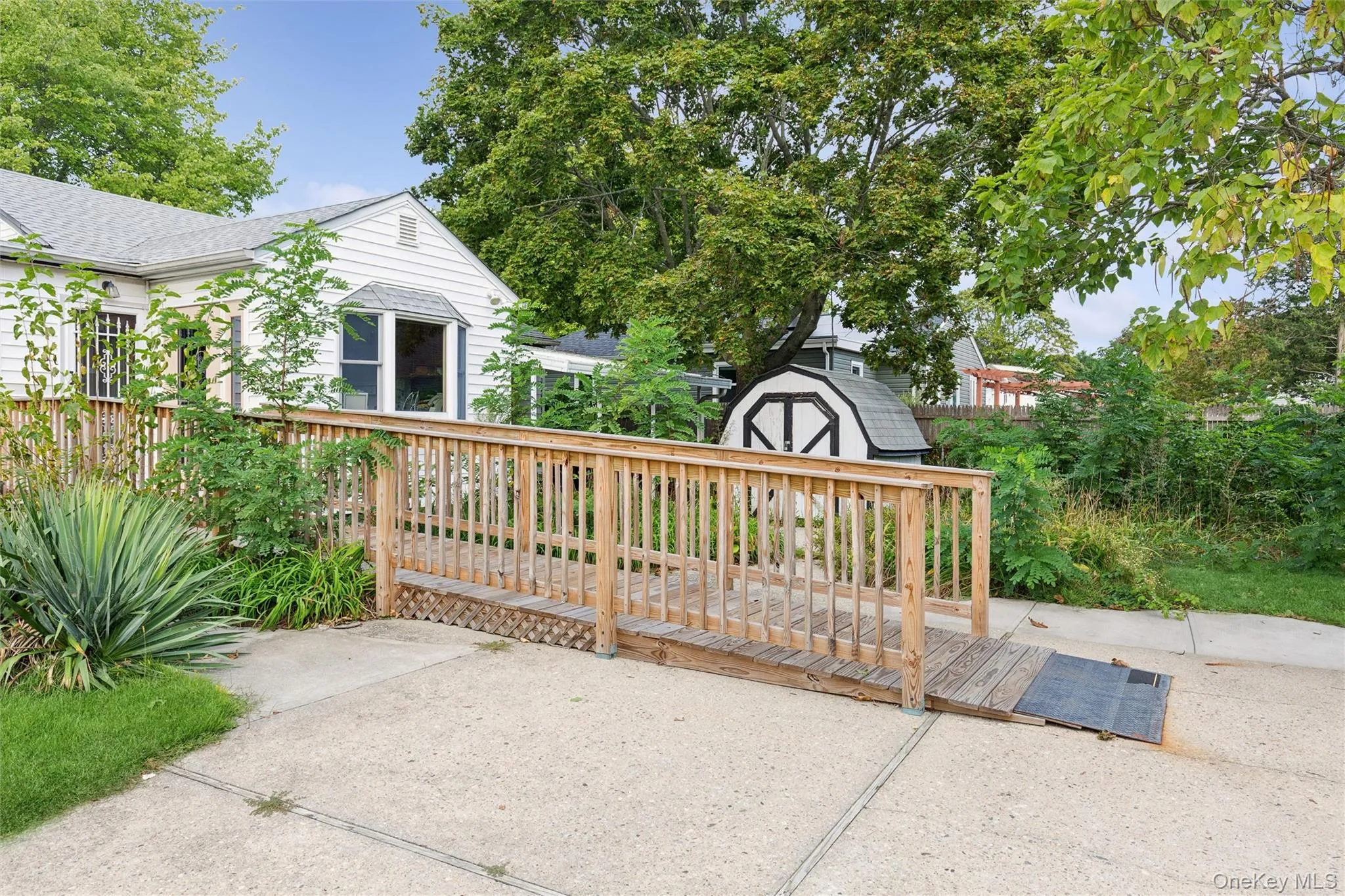 86 Log Road, Brookhaven, NY, 3 Bedrooms Bedrooms, 5 Rooms Rooms,1 BathroomBathrooms,Residential,For Rent,Log,0,1054342 86 Log Road, Brookhaven, NY, 3 Bedrooms Bedrooms, 5 Rooms Rooms,1 BathroomBathrooms,Residential,For Rent,Log,0,1054342