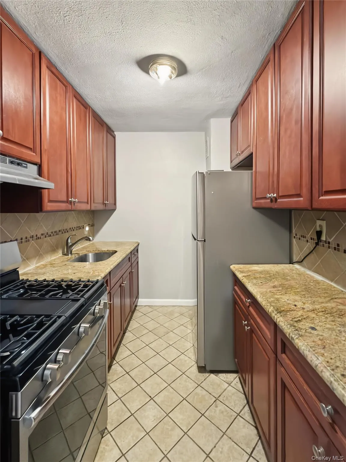 153-25 88th Street, New York, NY, 1 Bedroom Bedrooms, 4 Rooms Rooms,1 BathroomBathrooms,Residential,For Rent,88th Street,0,1054346 153-25 88th Street, New York, NY, 1 Bedroom Bedrooms, 4 Rooms Rooms,1 BathroomBathrooms,Residential,For Rent,88th Street,0,1054346