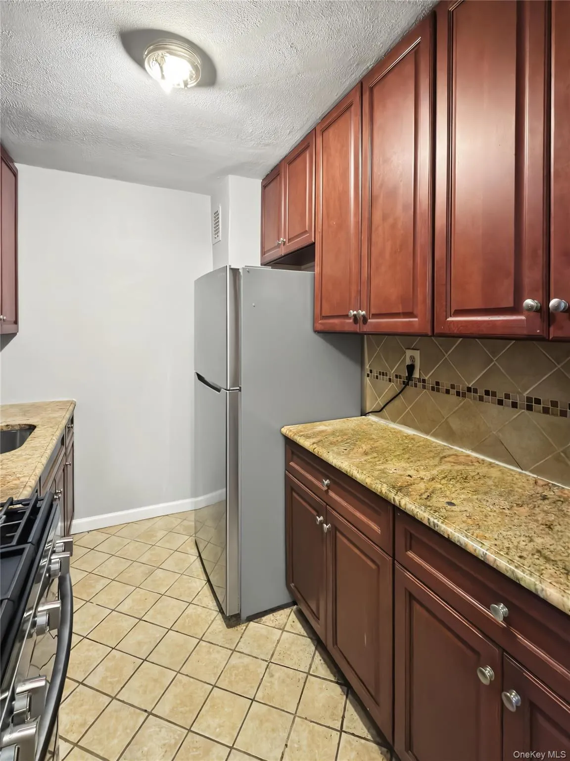 153-25 88th Street, New York, NY, 1 Bedroom Bedrooms, 4 Rooms Rooms,1 BathroomBathrooms,Residential,For Rent,88th Street,0,1054346 153-25 88th Street, New York, NY, 1 Bedroom Bedrooms, 4 Rooms Rooms,1 BathroomBathrooms,Residential,For Rent,88th Street,0,1054346
