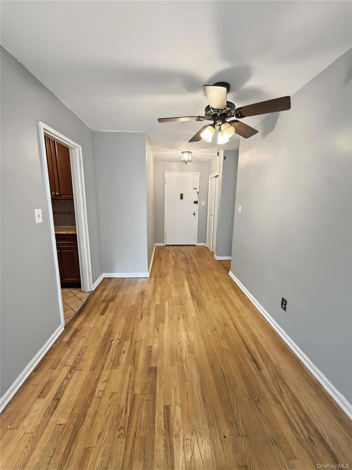 153-25 88th Street, New York, NY, 1 Bedroom Bedrooms, 4 Rooms Rooms,1 BathroomBathrooms,Residential,For Rent,88th Street,0,1054346 153-25 88th Street, New York, NY, 1 Bedroom Bedrooms, 4 Rooms Rooms,1 BathroomBathrooms,Residential,For Rent,88th Street,0,1054346