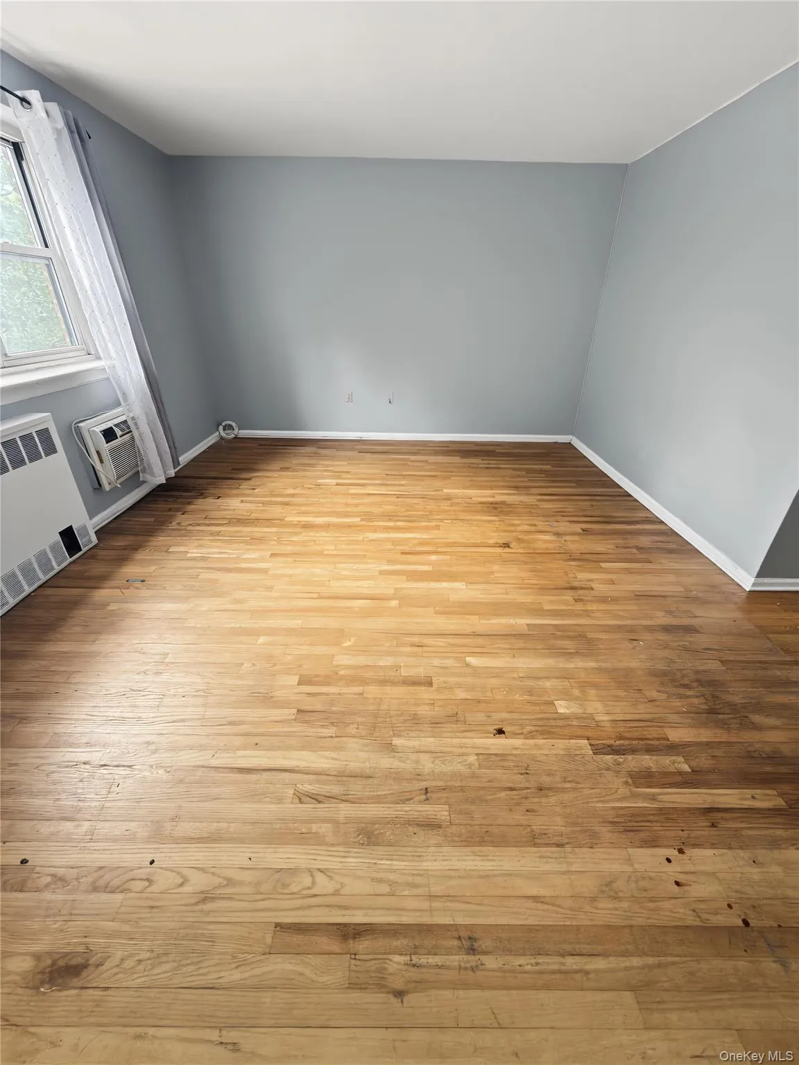 153-25 88th Street, New York, NY, 1 Bedroom Bedrooms, 4 Rooms Rooms,1 BathroomBathrooms,Residential,For Rent,88th Street,0,1054346 153-25 88th Street, New York, NY, 1 Bedroom Bedrooms, 4 Rooms Rooms,1 BathroomBathrooms,Residential,For Rent,88th Street,0,1054346