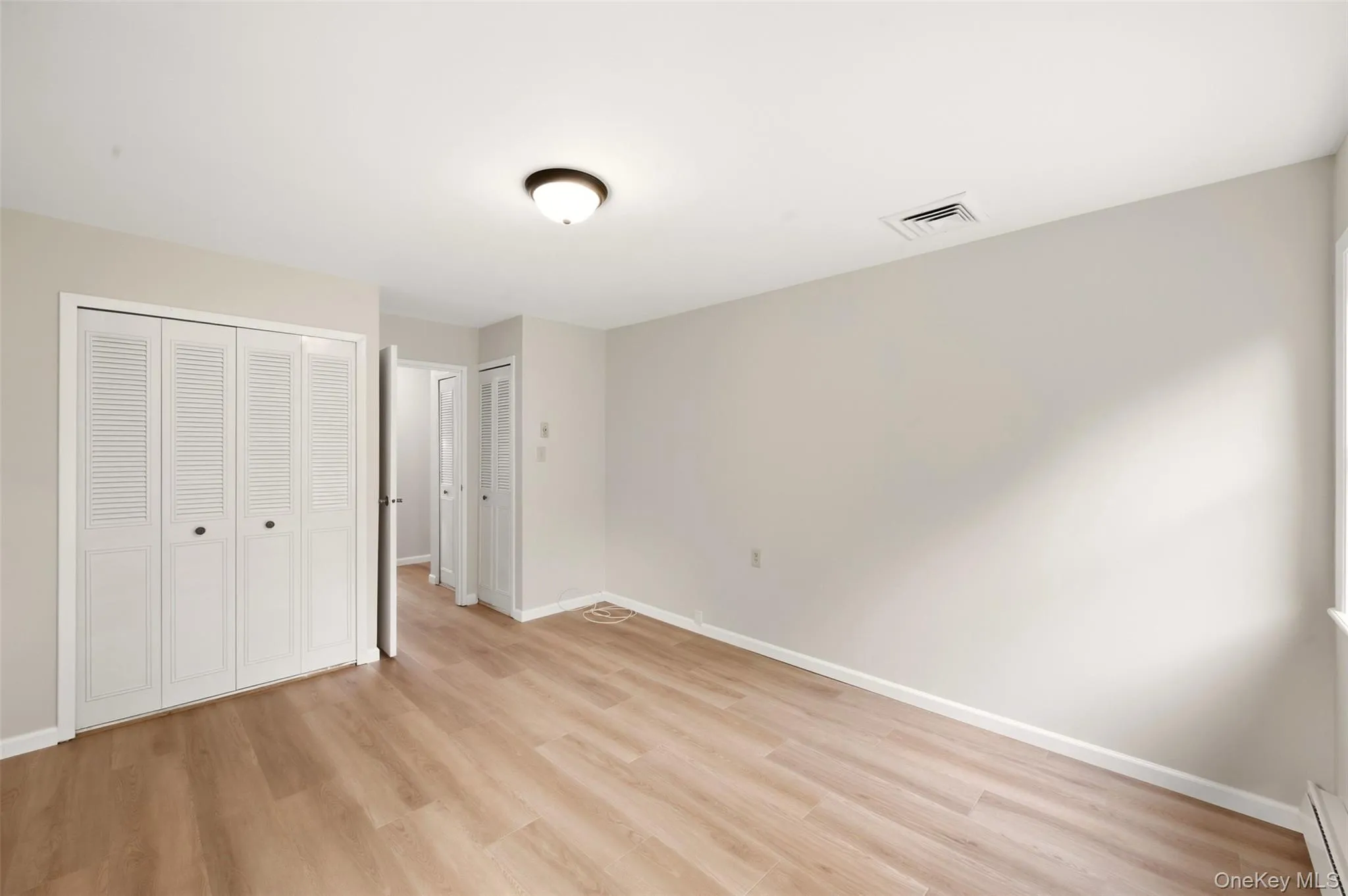 209 Strathmore Gate Drive, Brookhaven, NY, 1 Bedroom Bedrooms, 5 Rooms Rooms,1 BathroomBathrooms,Residential,For Rent,Strathmore Gate,0,1054350 209 Strathmore Gate Drive, Brookhaven, NY, 1 Bedroom Bedrooms, 5 Rooms Rooms,1 BathroomBathrooms,Residential,For Rent,Strathmore Gate,0,1054350