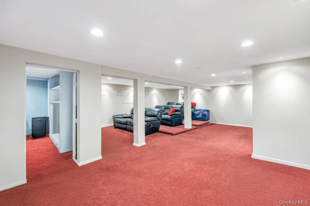 2327 Cleveland Street, Hempstead, NY, 3 Bedroom Bedrooms, 7 Room Rooms,1 BathroomBathrooms,Residential Lease,For Rent,Cleveland,0,1054353 2327 Cleveland Street, Hempstead, NY, 3 Bedroom Bedrooms, 7 Room Rooms,1 BathroomBathrooms,Residential Lease,For Rent,Cleveland,0,1054353
