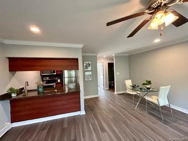 184 Hallock Road, Brookhaven, NY, 1 Bedroom Bedrooms, 3 Room Rooms,1 BathroomBathrooms,Residential Lease,For Rent,Hallock,0,1054355 184 Hallock Road, Brookhaven, NY, 1 Bedroom Bedrooms, 3 Room Rooms,1 BathroomBathrooms,Residential Lease,For Rent,Hallock,0,1054355
