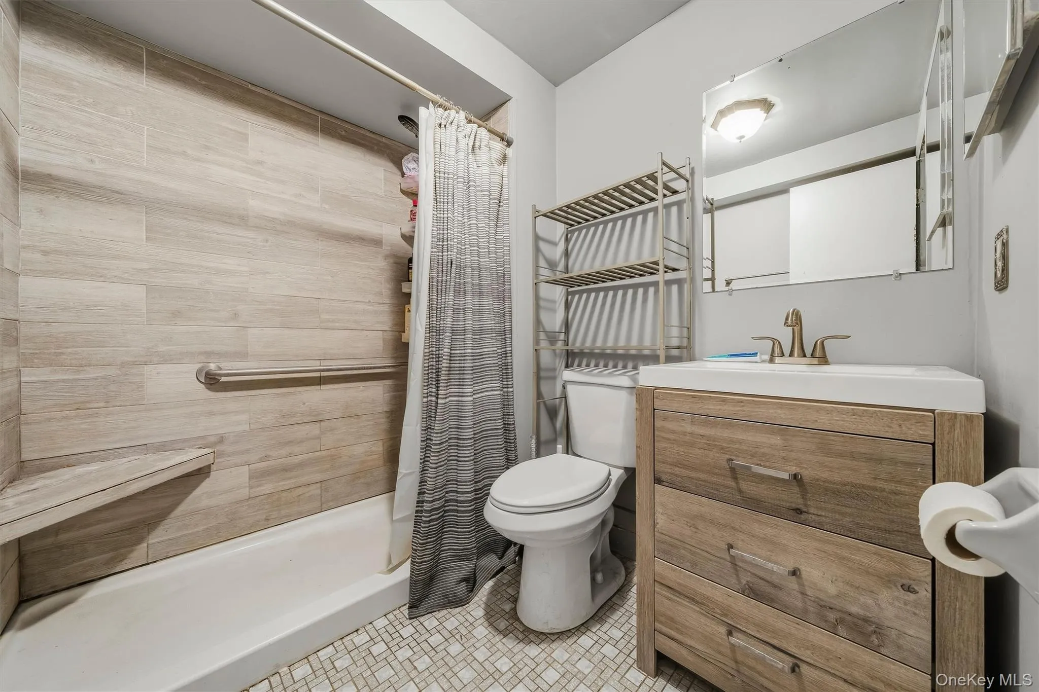 383 Route 32, Woodbury, NY, 4 Bedroom Bedrooms, 9 Room Rooms,3 BathroomBathrooms,Residential Lease,For Rent,Route 32,0,1054359 383 Route 32, Woodbury, NY, 4 Bedroom Bedrooms, 9 Room Rooms,3 BathroomBathrooms,Residential Lease,For Rent,Route 32,0,1054359