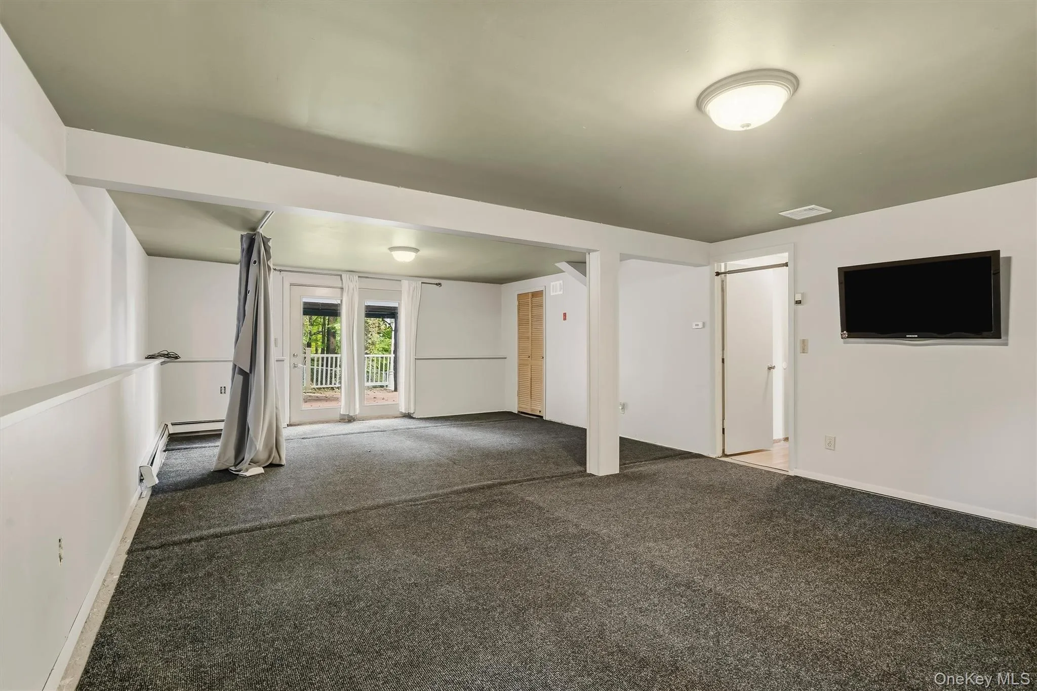 383 Route 32, Woodbury, NY, 4 Bedroom Bedrooms, 9 Room Rooms,3 BathroomBathrooms,Residential Lease,For Rent,Route 32,0,1054359 383 Route 32, Woodbury, NY, 4 Bedroom Bedrooms, 9 Room Rooms,3 BathroomBathrooms,Residential Lease,For Rent,Route 32,0,1054359