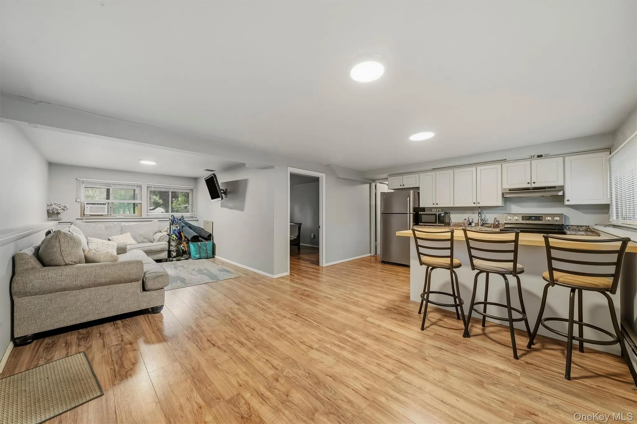 383 Route 32, Woodbury, NY, 4 Bedroom Bedrooms, 9 Room Rooms,3 BathroomBathrooms,Residential Lease,For Rent,Route 32,0,1054359 383 Route 32, Woodbury, NY, 4 Bedroom Bedrooms, 9 Room Rooms,3 BathroomBathrooms,Residential Lease,For Rent,Route 32,0,1054359