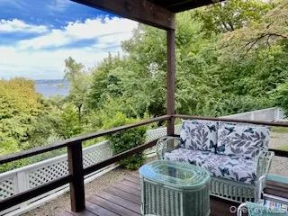 26 Terrace Drive, Orangetown, NY, 1 Bedroom Bedrooms, 3 Rooms Rooms,1 BathroomBathrooms,Residential Lease,For Rent,Terrace,0,1054361 26 Terrace Drive, Orangetown, NY, 1 Bedroom Bedrooms, 3 Rooms Rooms,1 BathroomBathrooms,Residential Lease,For Rent,Terrace,0,1054361