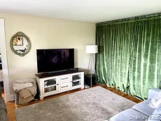 26 Terrace Drive, Orangetown, NY, 1 Bedroom Bedrooms, 3 Rooms Rooms,1 BathroomBathrooms,Residential Lease,For Rent,Terrace,0,1054361 26 Terrace Drive, Orangetown, NY, 1 Bedroom Bedrooms, 3 Rooms Rooms,1 BathroomBathrooms,Residential Lease,For Rent,Terrace,0,1054361