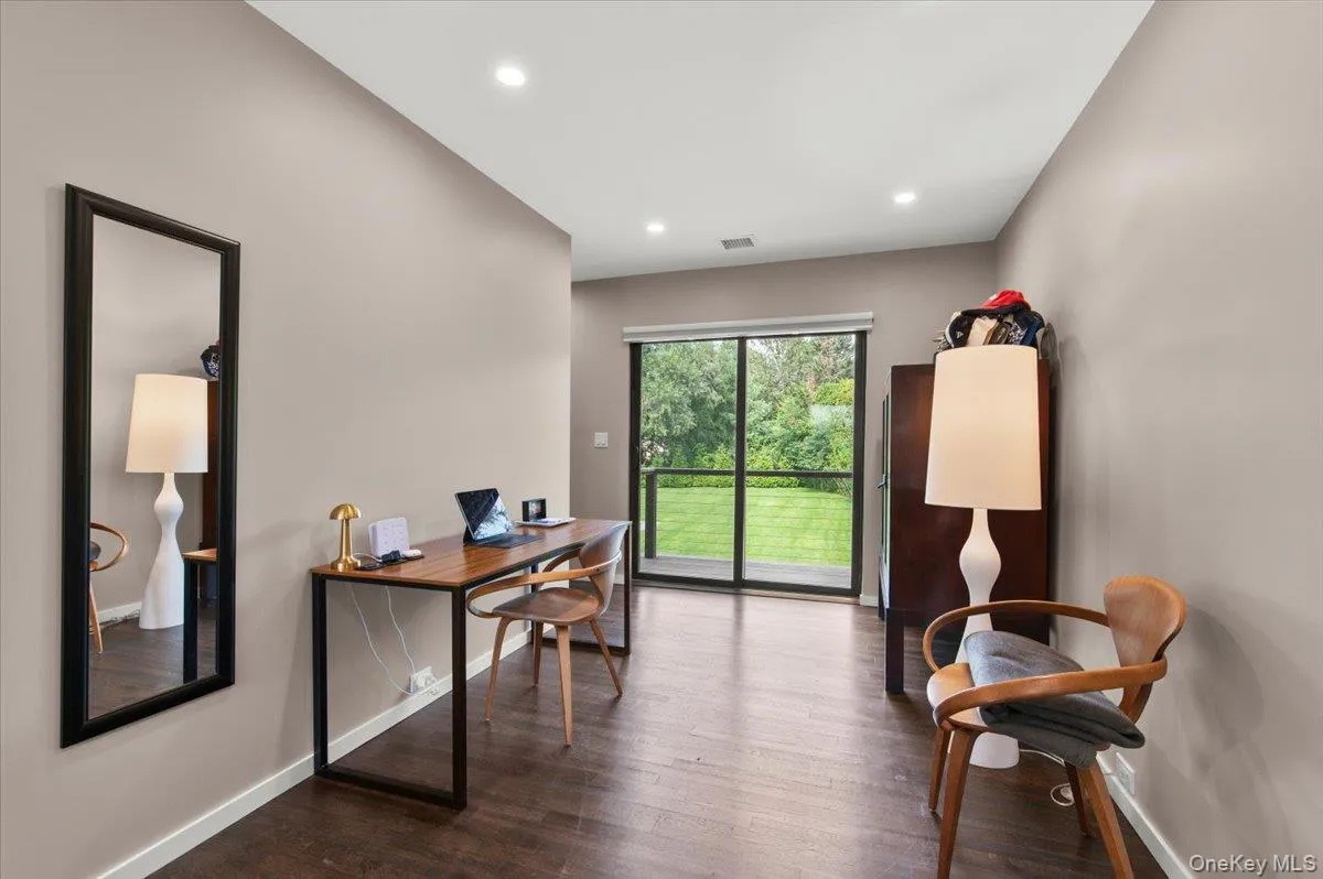 40 Knollwood Drive, Southampton, NY, 5 Bedrooms Bedrooms, 12 Rooms Rooms,4 BathroomsBathrooms,Residential,For Rent,Knollwood,0,1054363 40 Knollwood Drive, Southampton, NY, 5 Bedrooms Bedrooms, 12 Rooms Rooms,4 BathroomsBathrooms,Residential,For Rent,Knollwood,0,1054363