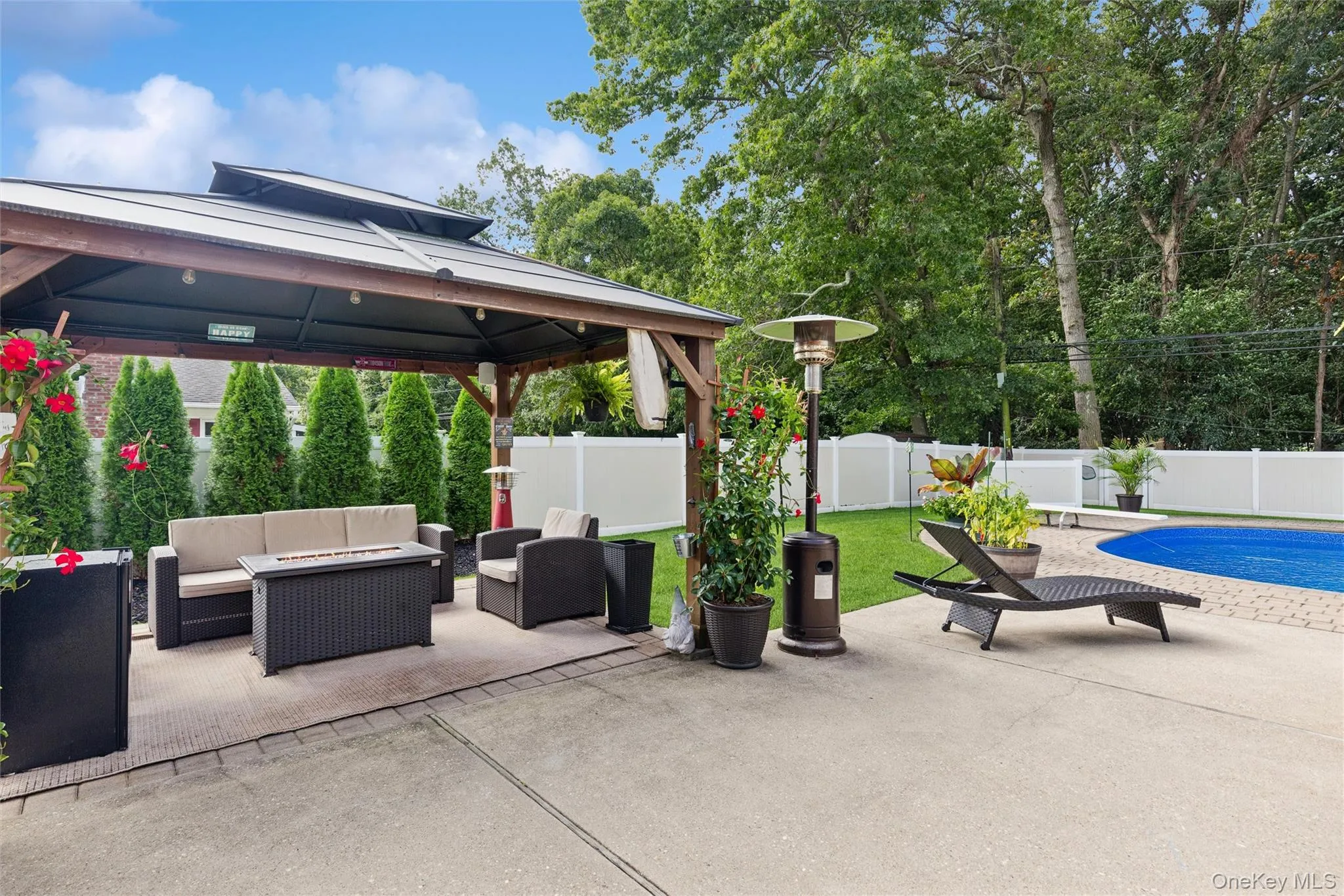 39 Hargrove Drive, Brookhaven, NY, 3 Bedrooms Bedrooms, 7 Rooms Rooms,2 BathroomsBathrooms,Residential,For Rent,Hargrove,0,1054366 39 Hargrove Drive, Brookhaven, NY, 3 Bedrooms Bedrooms, 7 Rooms Rooms,2 BathroomsBathrooms,Residential,For Rent,Hargrove,0,1054366