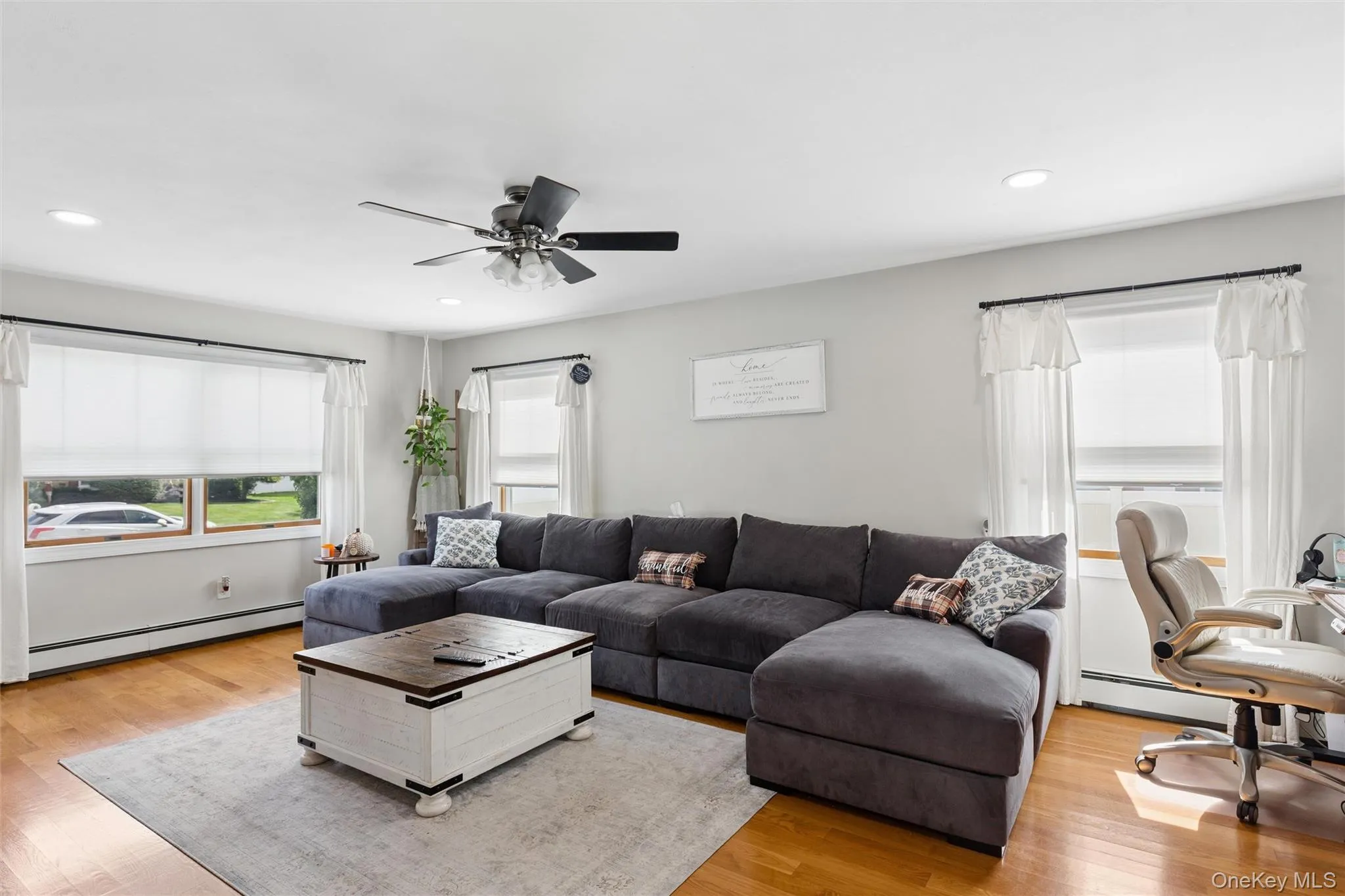 39 Hargrove Drive, Brookhaven, NY, 3 Bedrooms Bedrooms, 7 Rooms Rooms,2 BathroomsBathrooms,Residential,For Rent,Hargrove,0,1054366 39 Hargrove Drive, Brookhaven, NY, 3 Bedrooms Bedrooms, 7 Rooms Rooms,2 BathroomsBathrooms,Residential,For Rent,Hargrove,0,1054366