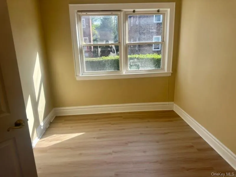368 Packman Avenue, Mount Vernon, NY, 3 Bedroom Bedrooms, 6 Room Rooms,1 BathroomBathrooms,Residential Lease,For Rent,Packman,0,1054368 368 Packman Avenue, Mount Vernon, NY, 3 Bedroom Bedrooms, 6 Room Rooms,1 BathroomBathrooms,Residential Lease,For Rent,Packman,0,1054368