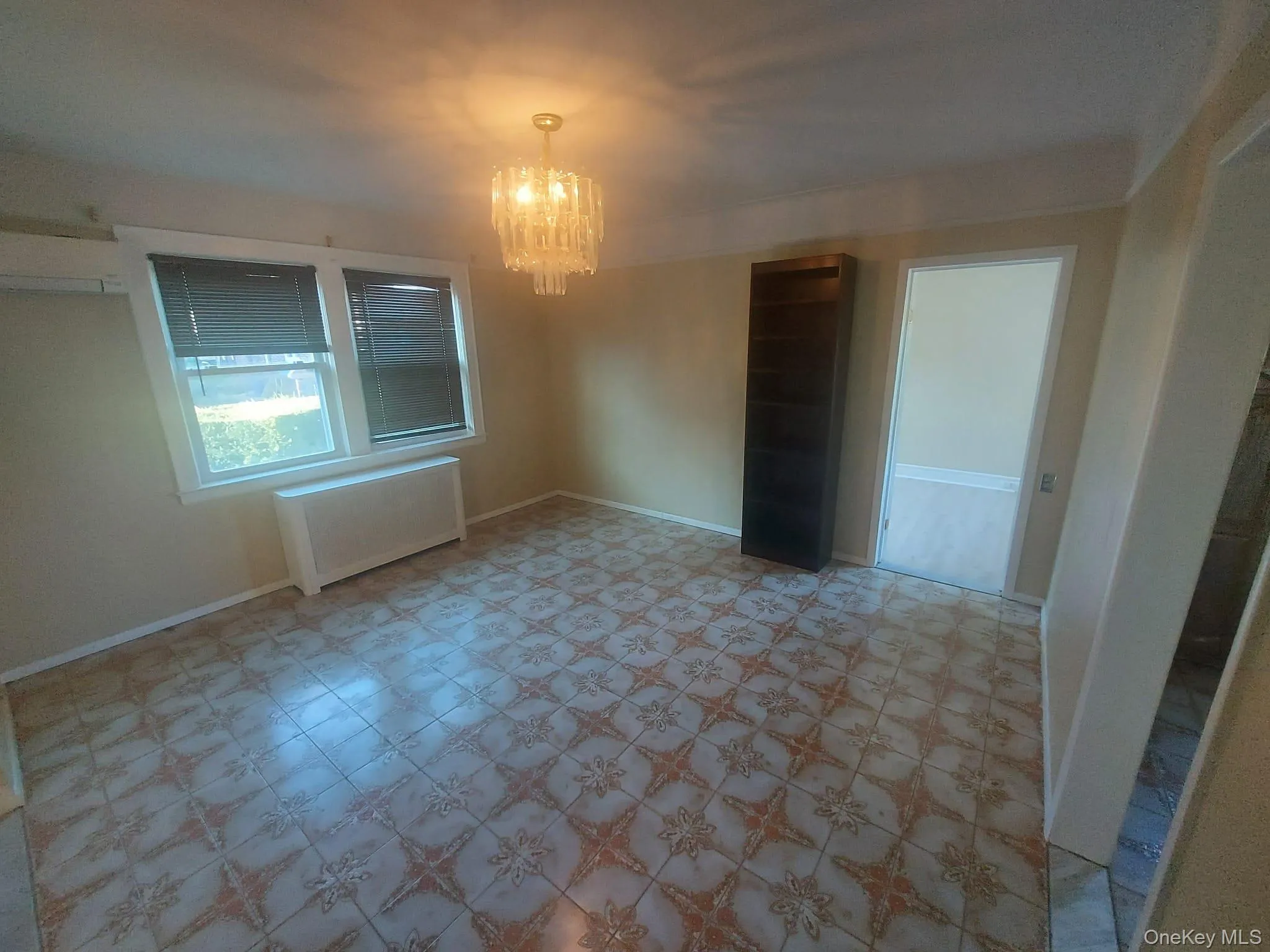 368 Packman Avenue, Mount Vernon, NY, 3 Bedroom Bedrooms, 6 Room Rooms,1 BathroomBathrooms,Residential Lease,For Rent,Packman,0,1054368 368 Packman Avenue, Mount Vernon, NY, 3 Bedroom Bedrooms, 6 Room Rooms,1 BathroomBathrooms,Residential Lease,For Rent,Packman,0,1054368