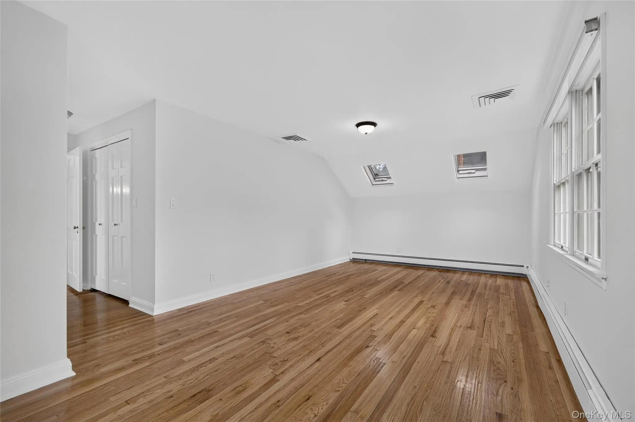 70 Woodedge Road, North Hempstead, NY, 4 Bedrooms Bedrooms, 8 Rooms Rooms,2 BathroomsBathrooms,Residential Lease,For Rent,Woodedge,0,1054371 70 Woodedge Road, North Hempstead, NY, 4 Bedrooms Bedrooms, 8 Rooms Rooms,2 BathroomsBathrooms,Residential Lease,For Rent,Woodedge,0,1054371