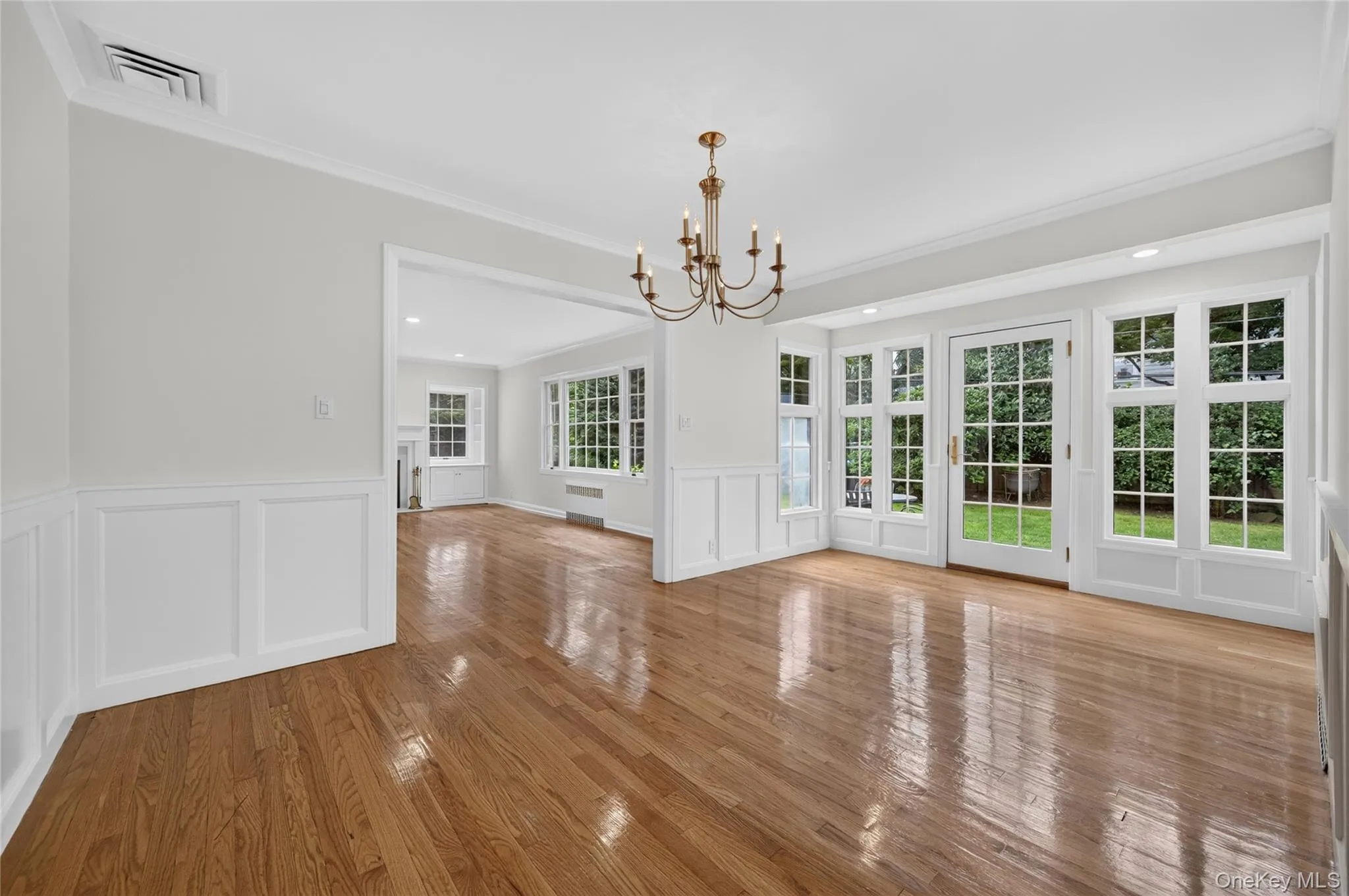 70 Woodedge Road, North Hempstead, NY, 4 Bedrooms Bedrooms, 8 Rooms Rooms,2 BathroomsBathrooms,Residential Lease,For Rent,Woodedge,0,1054371 70 Woodedge Road, North Hempstead, NY, 4 Bedrooms Bedrooms, 8 Rooms Rooms,2 BathroomsBathrooms,Residential Lease,For Rent,Woodedge,0,1054371