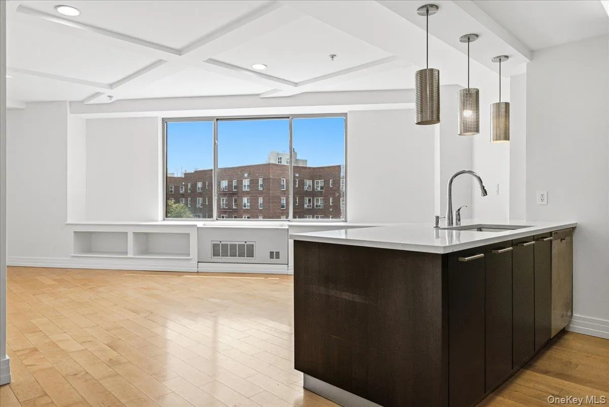 64-05 Yellowstone Boulevard, New York, NY, 1 Bedroom Bedrooms, 4 Rooms Rooms,1 BathroomBathrooms,Residential Lease,For Rent,Yellowstone,0,1054375 64-05 Yellowstone Boulevard, New York, NY, 1 Bedroom Bedrooms, 4 Rooms Rooms,1 BathroomBathrooms,Residential Lease,For Rent,Yellowstone,0,1054375