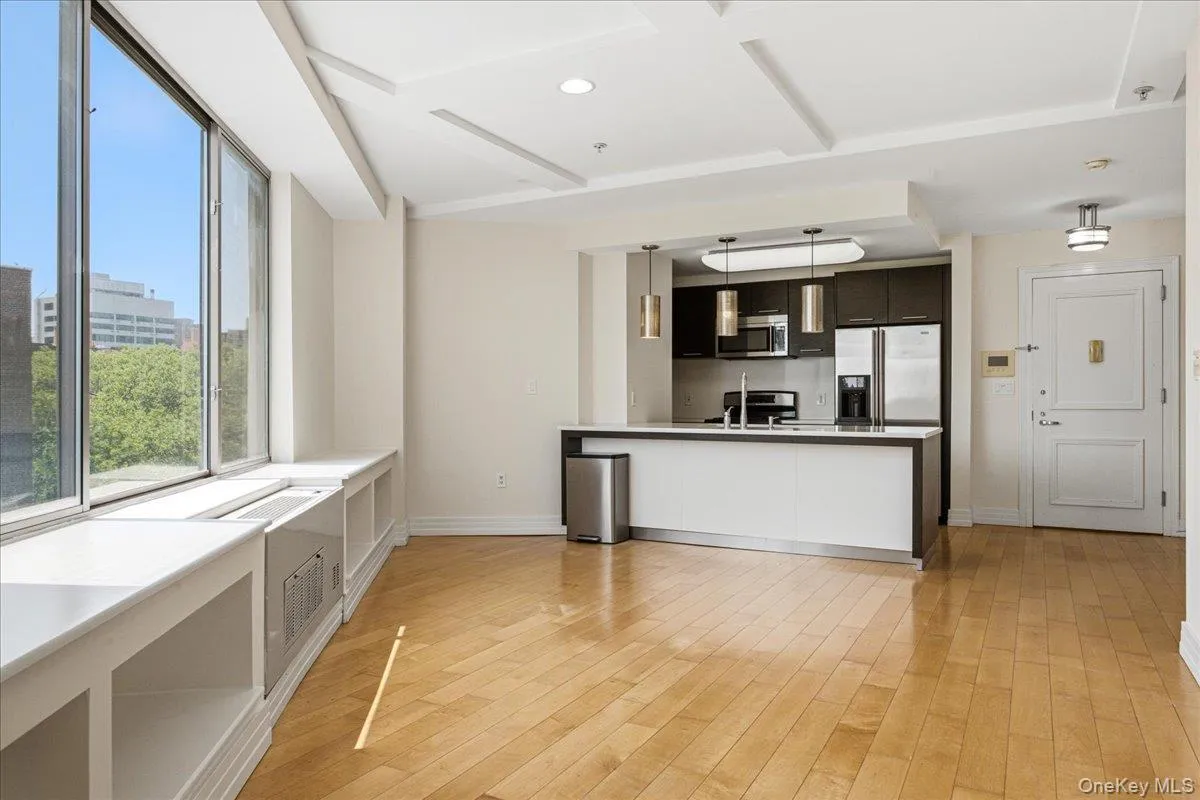 64-05 Yellowstone Boulevard, New York, NY, 1 Bedroom Bedrooms, 4 Rooms Rooms,1 BathroomBathrooms,Residential Lease,For Rent,Yellowstone,0,1054375 64-05 Yellowstone Boulevard, New York, NY, 1 Bedroom Bedrooms, 4 Rooms Rooms,1 BathroomBathrooms,Residential Lease,For Rent,Yellowstone,0,1054375