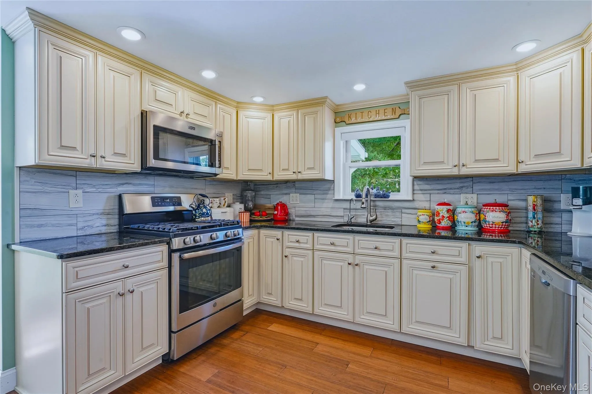 280 Noxon Road, La Grange, NY, 3 Bedrooms Bedrooms, 6 Rooms Rooms,2 BathroomsBathrooms,Residential,For Rent,Noxon,0,1054377 280 Noxon Road, La Grange, NY, 3 Bedrooms Bedrooms, 6 Rooms Rooms,2 BathroomsBathrooms,Residential,For Rent,Noxon,0,1054377