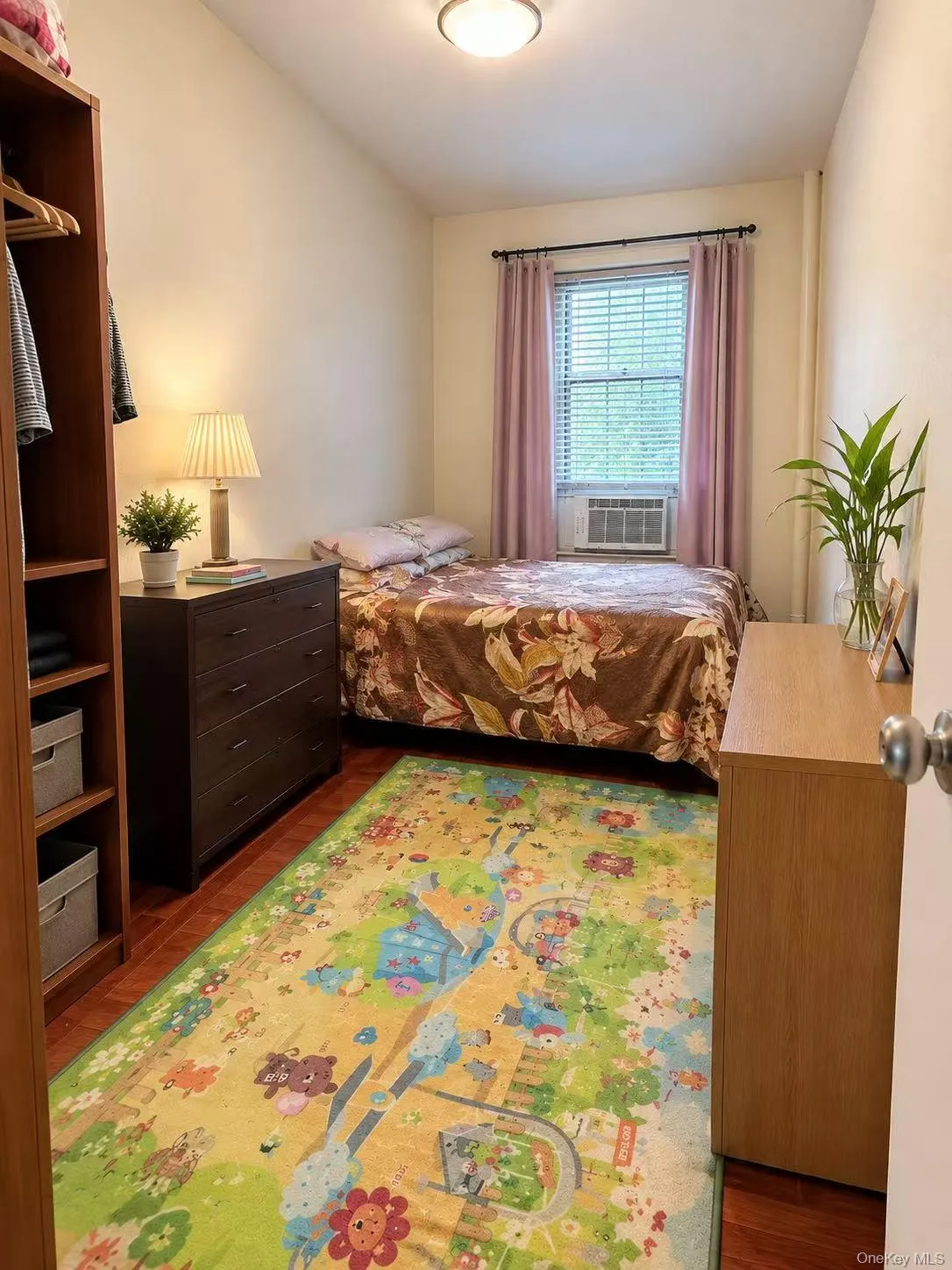 4220 Kissena Boulevard, New York, NY, 2 Bedrooms Bedrooms, 5 Rooms Rooms,1 BathroomBathrooms,Residential,For Rent,Kissena,0,1054378 4220 Kissena Boulevard, New York, NY, 2 Bedrooms Bedrooms, 5 Rooms Rooms,1 BathroomBathrooms,Residential,For Rent,Kissena,0,1054378