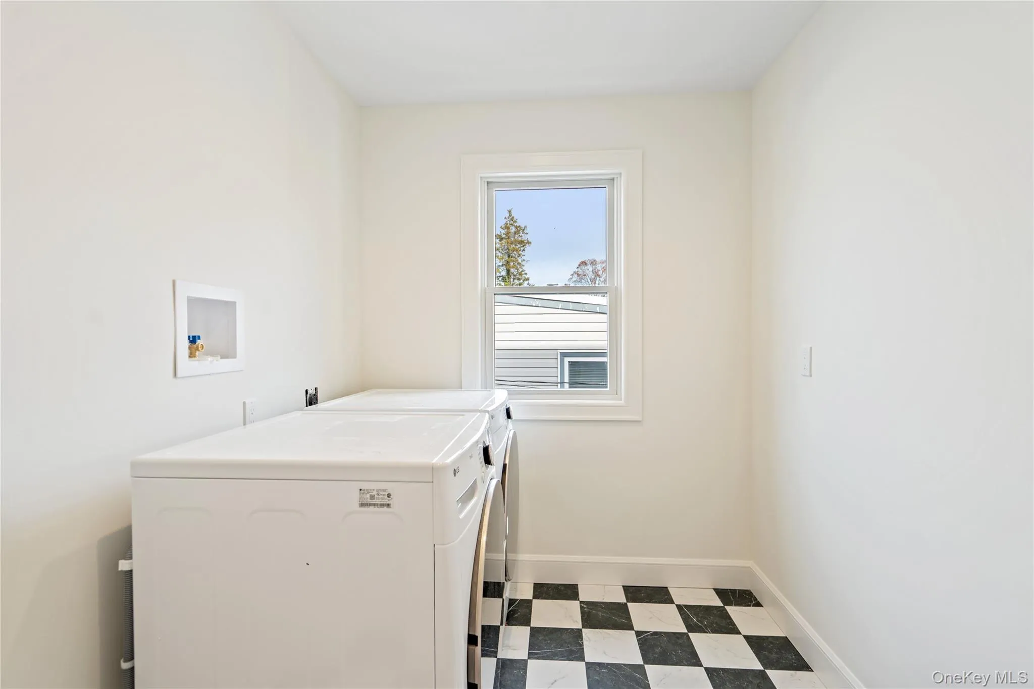 908 Maple Lane, Hempstead, NY, 5 Bedrooms Bedrooms, 13 Rooms Rooms,5 BathroomsBathrooms,Residential,For Rent,Maple,0,1054383 908 Maple Lane, Hempstead, NY, 5 Bedrooms Bedrooms, 13 Rooms Rooms,5 BathroomsBathrooms,Residential,For Rent,Maple,0,1054383