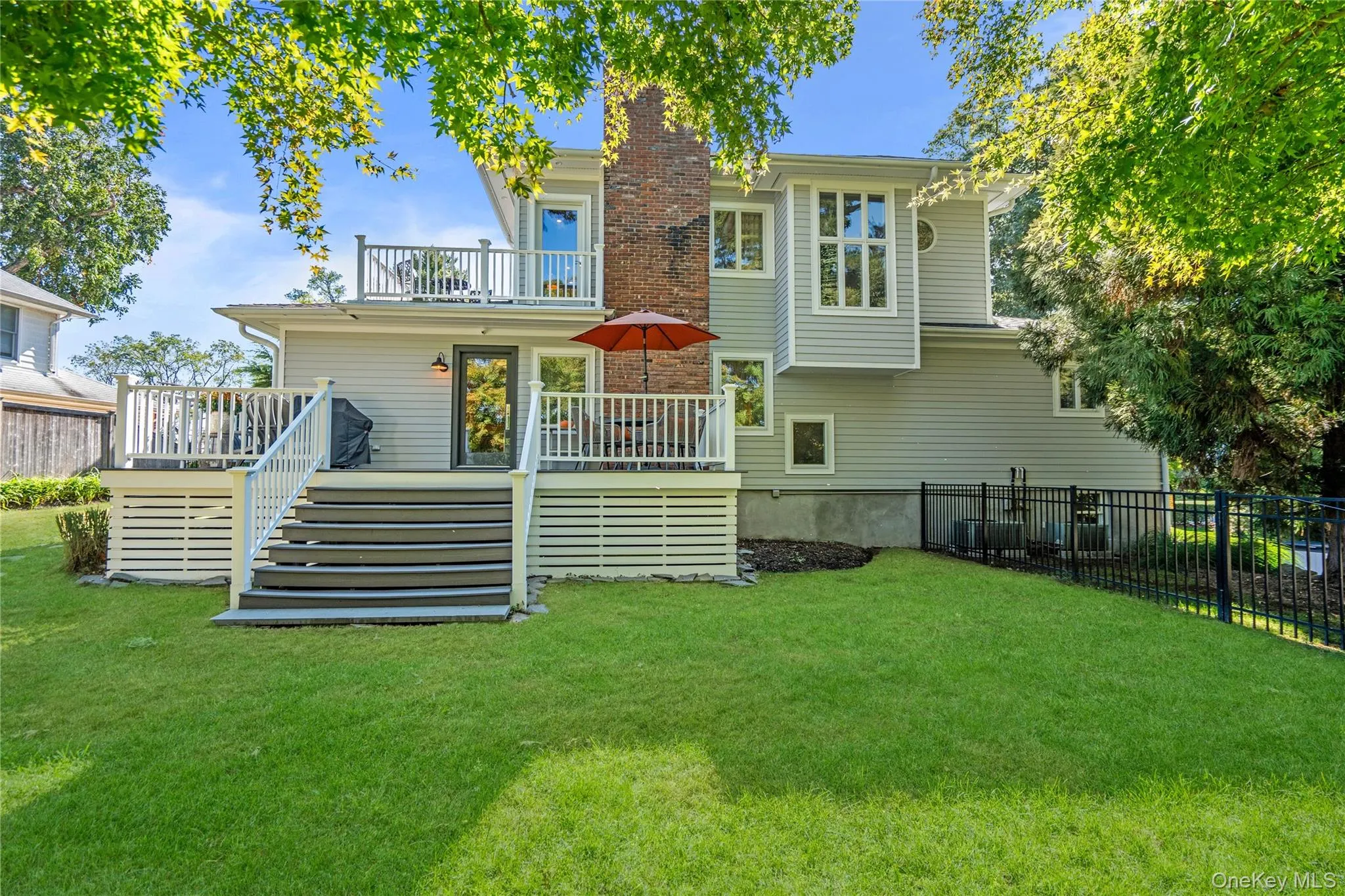 646 The Concourse, Oyster Bay, NY, 3 Bedrooms Bedrooms, 8 Rooms Rooms,3 BathroomsBathrooms,Residential,For Rent,The Concourse,0,1054385 646 The Concourse, Oyster Bay, NY, 3 Bedrooms Bedrooms, 8 Rooms Rooms,3 BathroomsBathrooms,Residential,For Rent,The Concourse,0,1054385