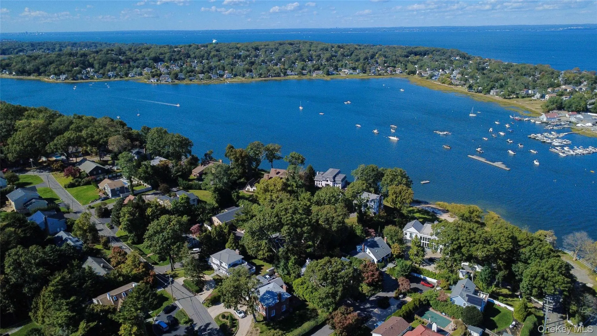 646 The Concourse, Oyster Bay, NY, 3 Bedrooms Bedrooms, 8 Rooms Rooms,3 BathroomsBathrooms,Residential,For Rent,The Concourse,0,1054385 646 The Concourse, Oyster Bay, NY, 3 Bedrooms Bedrooms, 8 Rooms Rooms,3 BathroomsBathrooms,Residential,For Rent,The Concourse,0,1054385