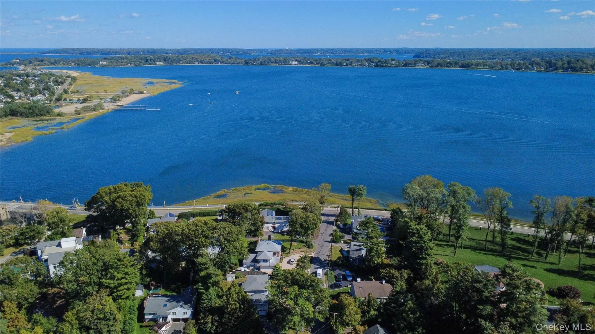646 The Concourse, Oyster Bay, NY, 3 Bedrooms Bedrooms, 8 Rooms Rooms,3 BathroomsBathrooms,Residential,For Rent,The Concourse,0,1054385 646 The Concourse, Oyster Bay, NY, 3 Bedrooms Bedrooms, 8 Rooms Rooms,3 BathroomsBathrooms,Residential,For Rent,The Concourse,0,1054385