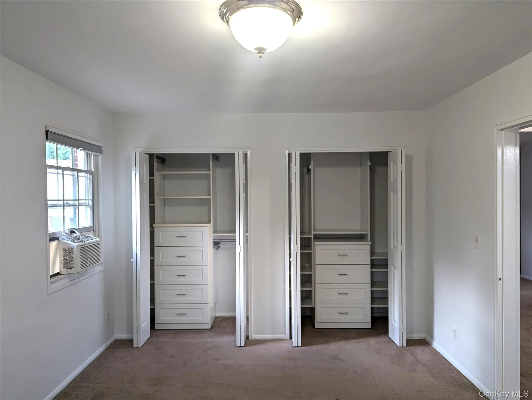 2 Closets with Convenient Storage Built in's. 2 Closets with Convenient Storage Built in's.