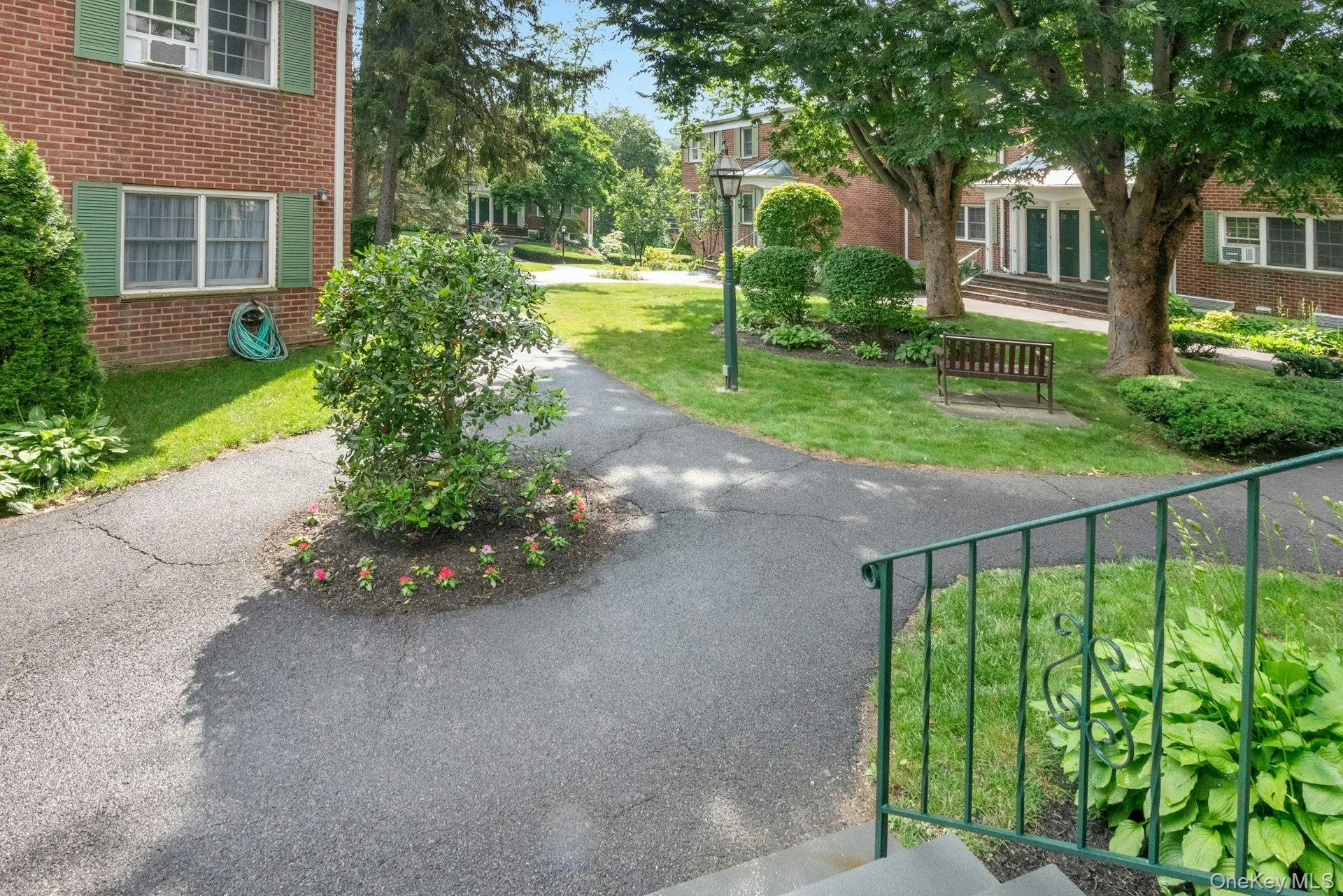 Pretty Greenspace, Plantings and Mature Trees. Pretty Greenspace, Plantings and Mature Trees.