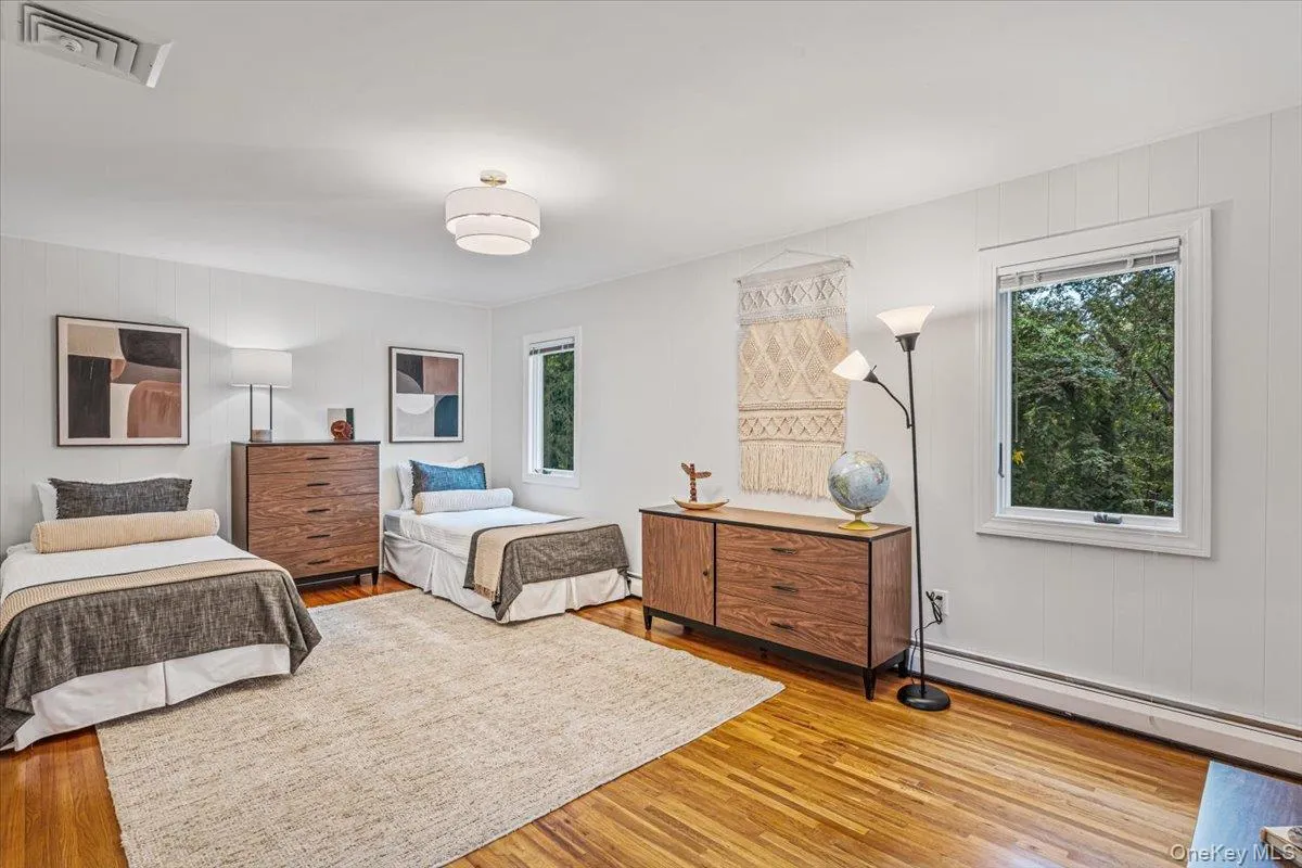 27 Winter Lane, Huntington, NY, 5 Bedrooms Bedrooms, 11 Rooms Rooms,3 BathroomsBathrooms,Residential,For Rent,Winter,0,1054397 27 Winter Lane, Huntington, NY, 5 Bedrooms Bedrooms, 11 Rooms Rooms,3 BathroomsBathrooms,Residential,For Rent,Winter,0,1054397