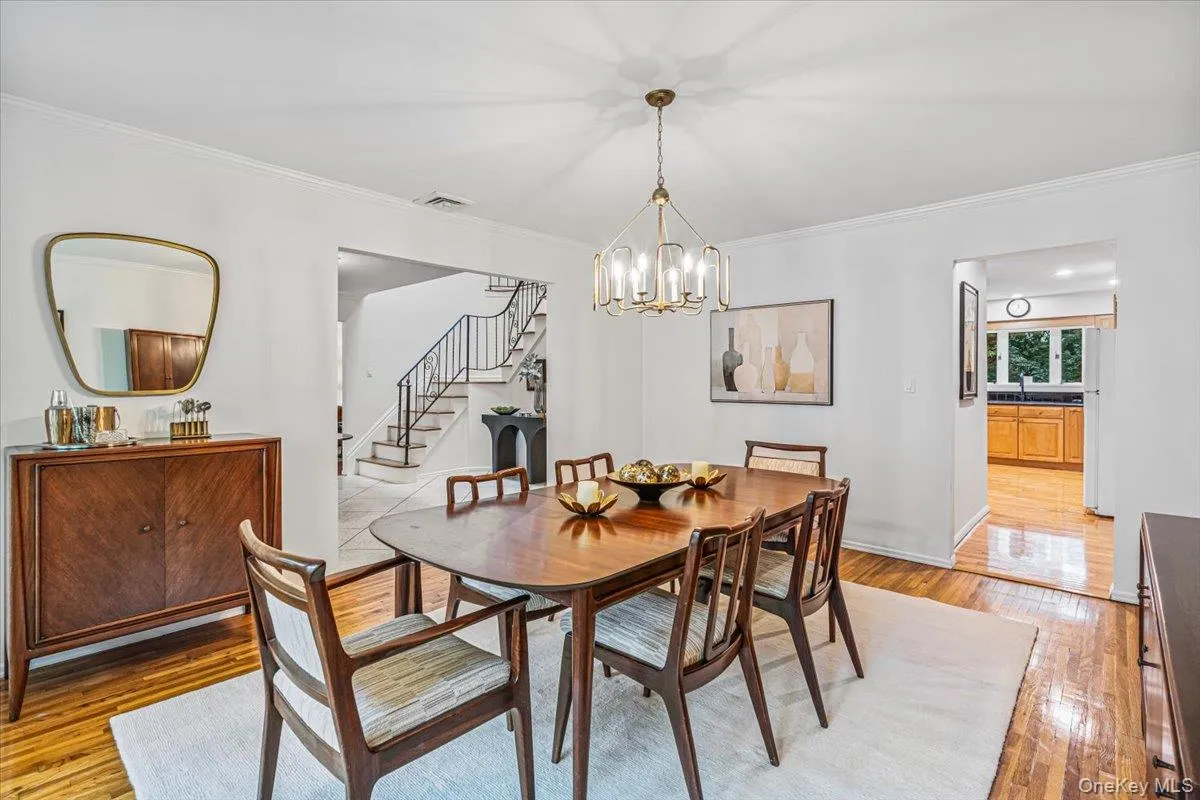 27 Winter Lane, Huntington, NY, 5 Bedrooms Bedrooms, 11 Rooms Rooms,3 BathroomsBathrooms,Residential,For Rent,Winter,0,1054397 27 Winter Lane, Huntington, NY, 5 Bedrooms Bedrooms, 11 Rooms Rooms,3 BathroomsBathrooms,Residential,For Rent,Winter,0,1054397