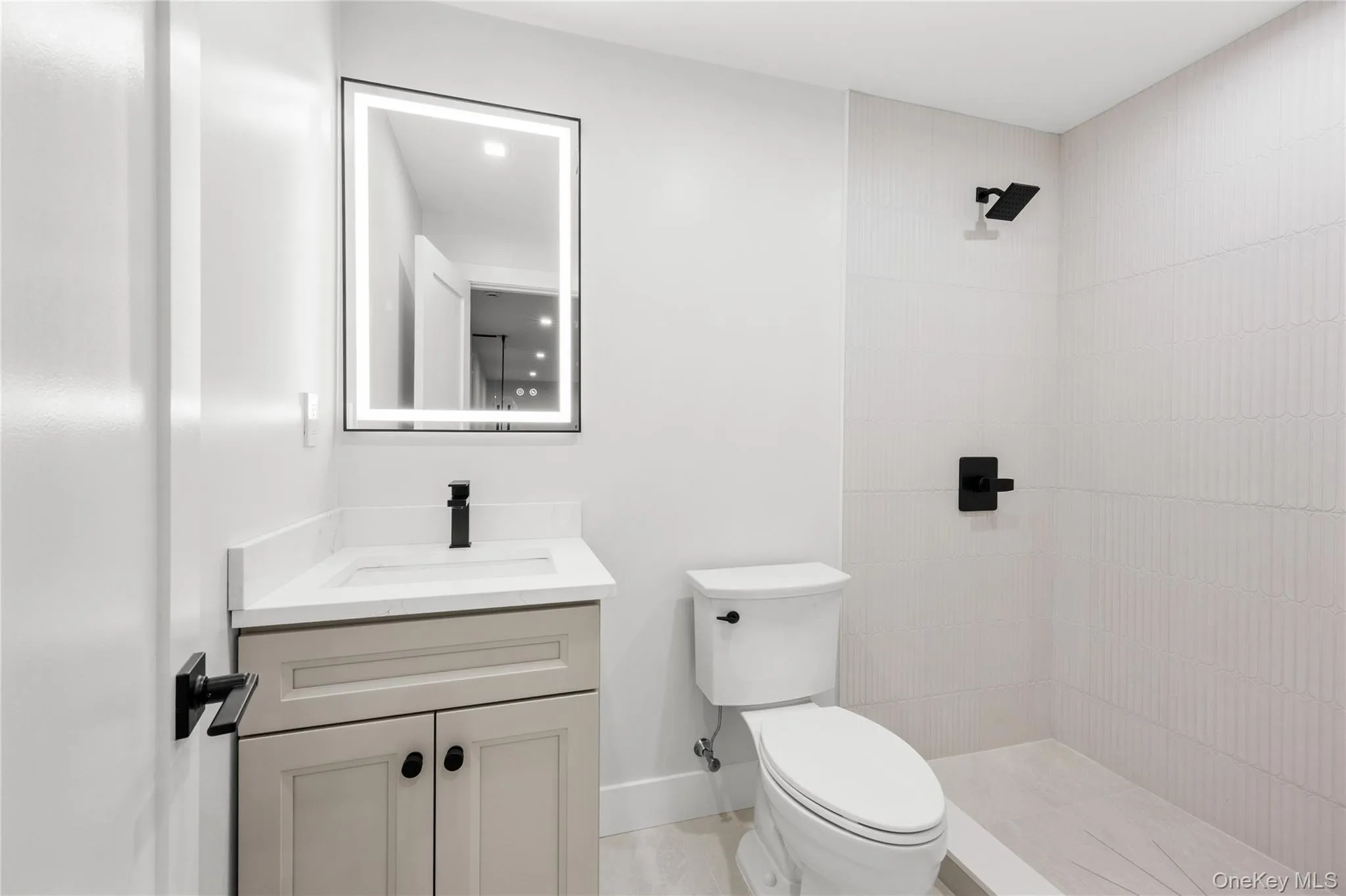 746 Blackstone Avenue, Hempstead, NY, 5 Bedrooms Bedrooms, 16 Rooms Rooms,4 BathroomsBathrooms,Residential,For Rent,Blackstone,0,1054405 746 Blackstone Avenue, Hempstead, NY, 5 Bedrooms Bedrooms, 16 Rooms Rooms,4 BathroomsBathrooms,Residential,For Rent,Blackstone,0,1054405