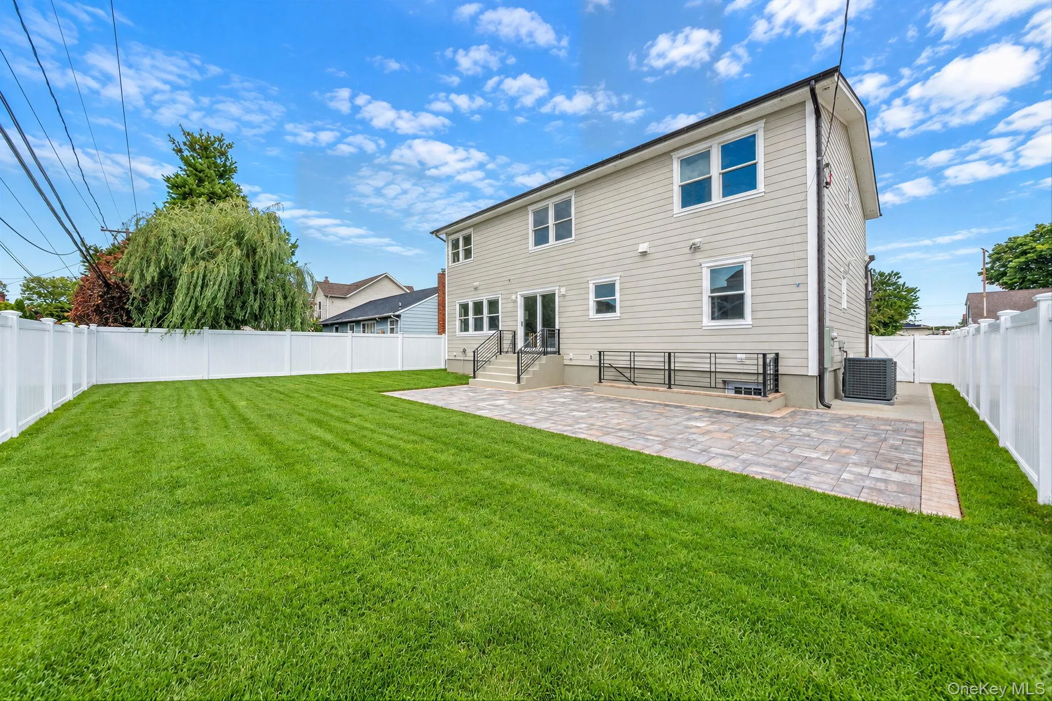 746 Blackstone Avenue, Hempstead, NY, 5 Bedrooms Bedrooms, 16 Rooms Rooms,4 BathroomsBathrooms,Residential,For Rent,Blackstone,0,1054405 746 Blackstone Avenue, Hempstead, NY, 5 Bedrooms Bedrooms, 16 Rooms Rooms,4 BathroomsBathrooms,Residential,For Rent,Blackstone,0,1054405