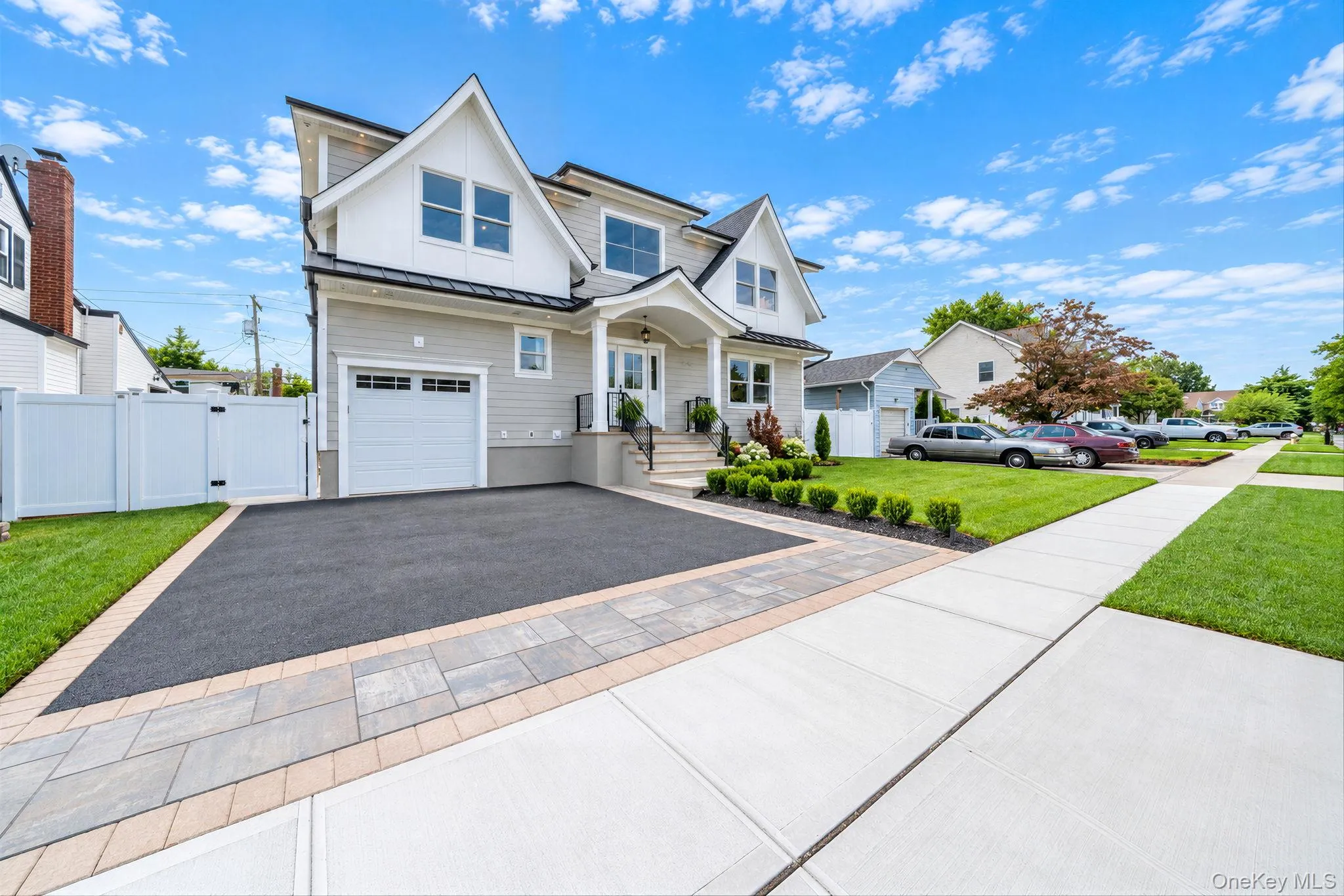 746 Blackstone Avenue, Hempstead, NY, 5 Bedrooms Bedrooms, 16 Rooms Rooms,4 BathroomsBathrooms,Residential,For Rent,Blackstone,0,1054405 746 Blackstone Avenue, Hempstead, NY, 5 Bedrooms Bedrooms, 16 Rooms Rooms,4 BathroomsBathrooms,Residential,For Rent,Blackstone,0,1054405