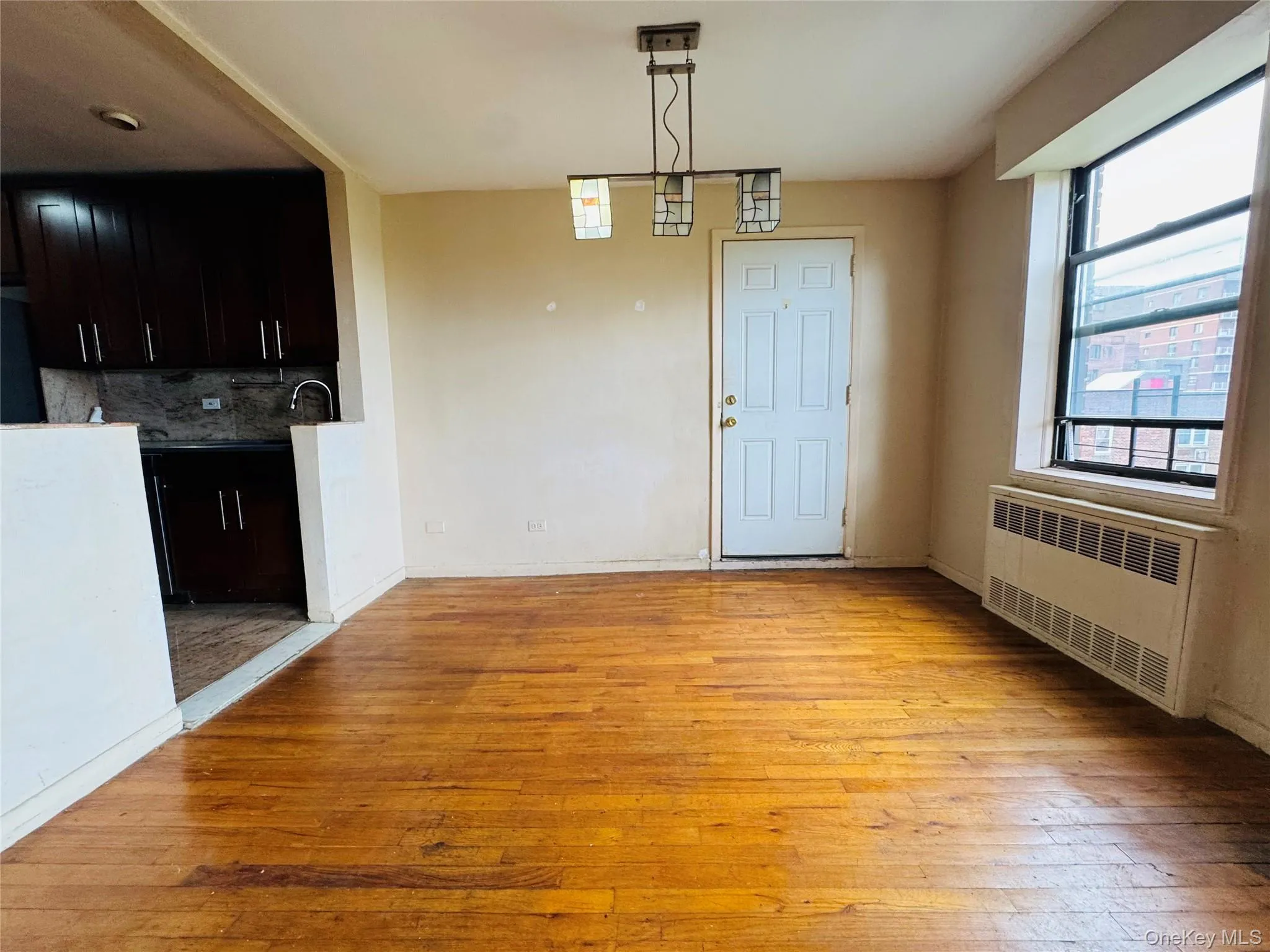 138-15 Franklin Avenue, New York, NY, 1 Bedroom Bedrooms, 4 Rooms Rooms,1 BathroomBathrooms,Residential,For Rent,Franklin,0,1054406 138-15 Franklin Avenue, New York, NY, 1 Bedroom Bedrooms, 4 Rooms Rooms,1 BathroomBathrooms,Residential,For Rent,Franklin,0,1054406