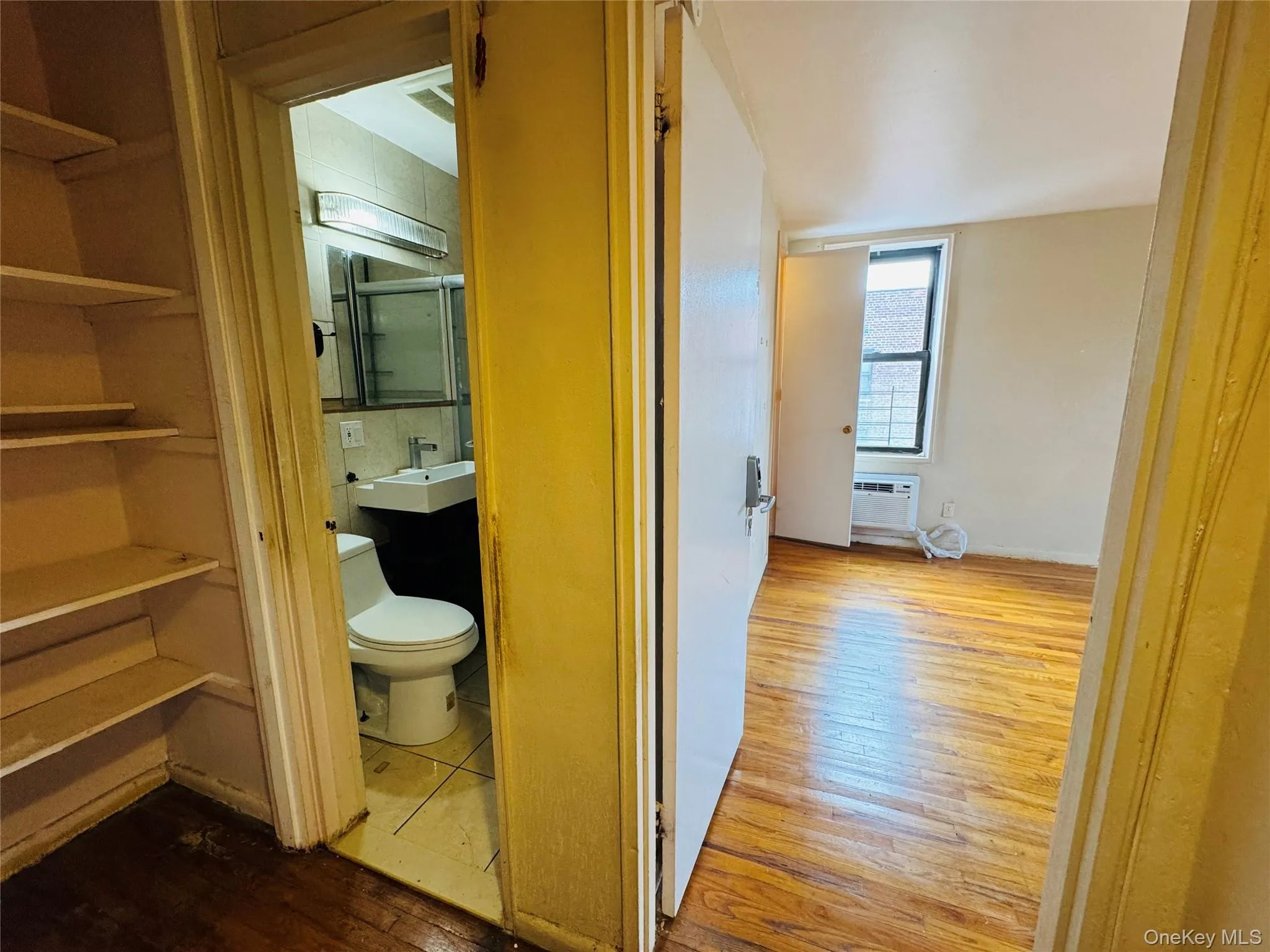 138-15 Franklin Avenue, New York, NY, 1 Bedroom Bedrooms, 4 Rooms Rooms,1 BathroomBathrooms,Residential,For Rent,Franklin,0,1054406 138-15 Franklin Avenue, New York, NY, 1 Bedroom Bedrooms, 4 Rooms Rooms,1 BathroomBathrooms,Residential,For Rent,Franklin,0,1054406