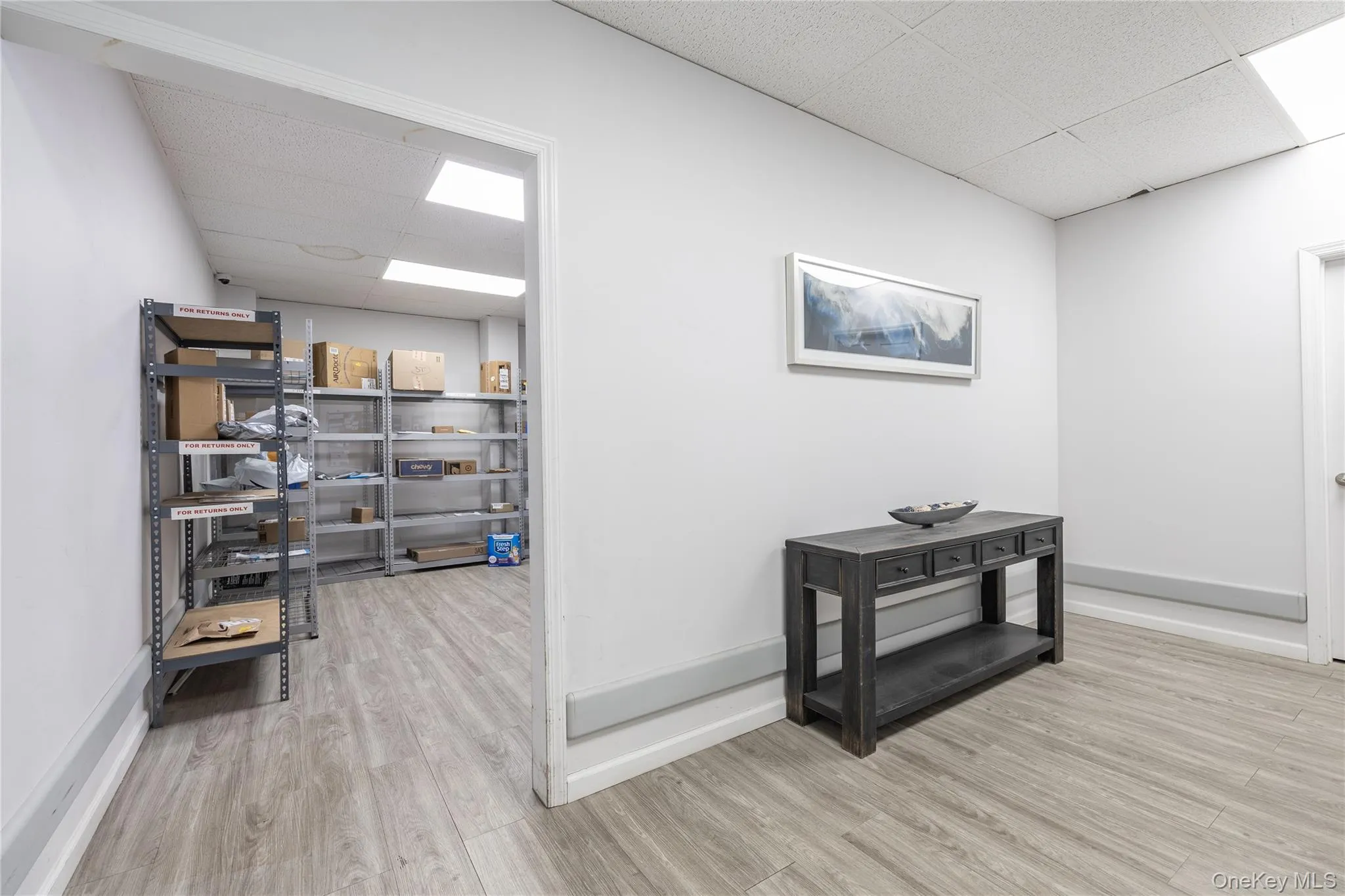 522 Shore Road, Long Beach, NY, 1 Bedroom Bedrooms, 4 Rooms Rooms,1 BathroomBathrooms,Residential,For Rent,Shore,0,1054410 522 Shore Road, Long Beach, NY, 1 Bedroom Bedrooms, 4 Rooms Rooms,1 BathroomBathrooms,Residential,For Rent,Shore,0,1054410