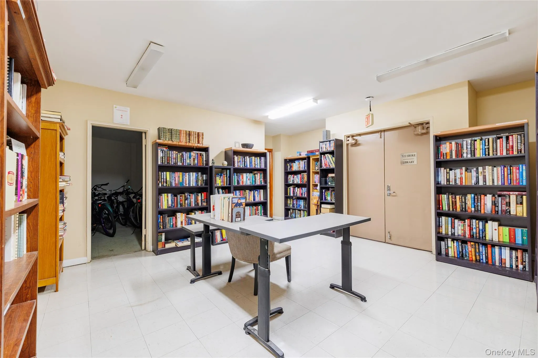 522 Shore Road, Long Beach, NY, 1 Bedroom Bedrooms, 4 Rooms Rooms,1 BathroomBathrooms,Residential,For Rent,Shore,0,1054410 522 Shore Road, Long Beach, NY, 1 Bedroom Bedrooms, 4 Rooms Rooms,1 BathroomBathrooms,Residential,For Rent,Shore,0,1054410