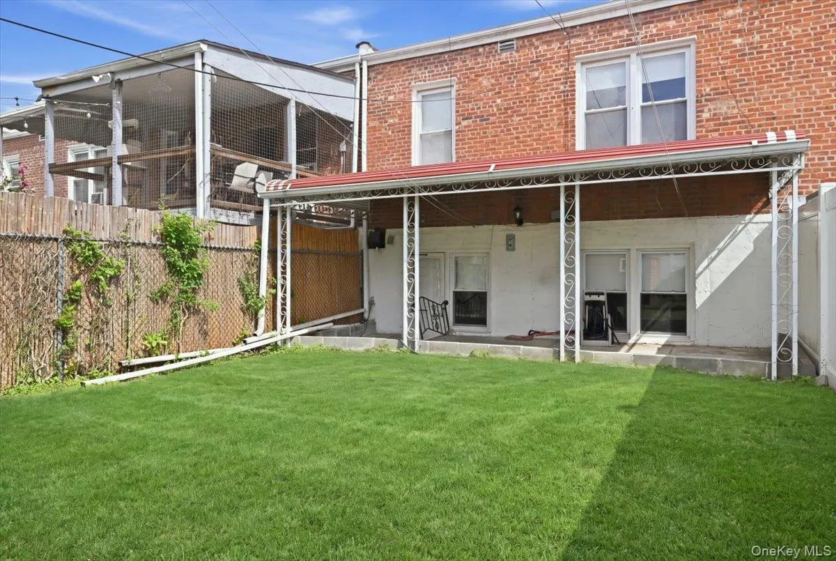87-68 Little Neck Parkway, New York, NY, 3 Bedrooms Bedrooms, 6 Rooms Rooms,2 BathroomsBathrooms,Residential,For Rent,Little Neck,0,1054411 87-68 Little Neck Parkway, New York, NY, 3 Bedrooms Bedrooms, 6 Rooms Rooms,2 BathroomsBathrooms,Residential,For Rent,Little Neck,0,1054411
