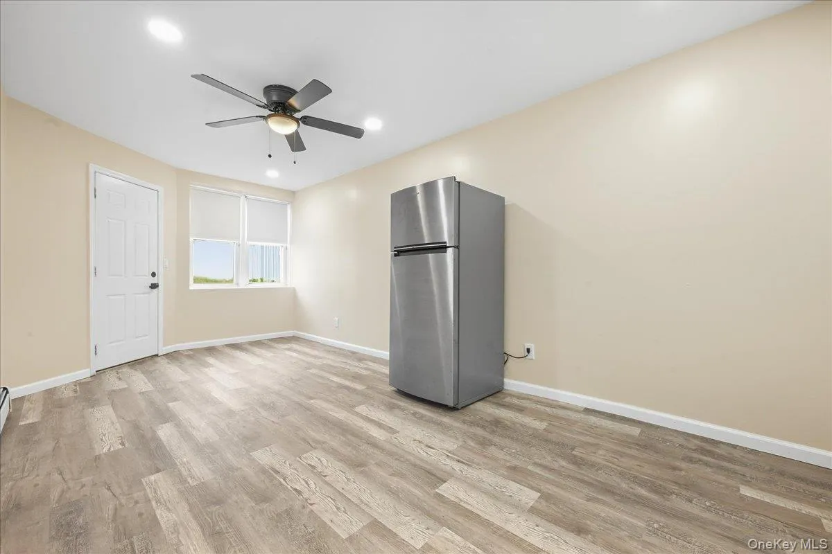 87-68 Little Neck Parkway, New York, NY, 3 Bedrooms Bedrooms, 6 Rooms Rooms,2 BathroomsBathrooms,Residential,For Rent,Little Neck,0,1054411 87-68 Little Neck Parkway, New York, NY, 3 Bedrooms Bedrooms, 6 Rooms Rooms,2 BathroomsBathrooms,Residential,For Rent,Little Neck,0,1054411