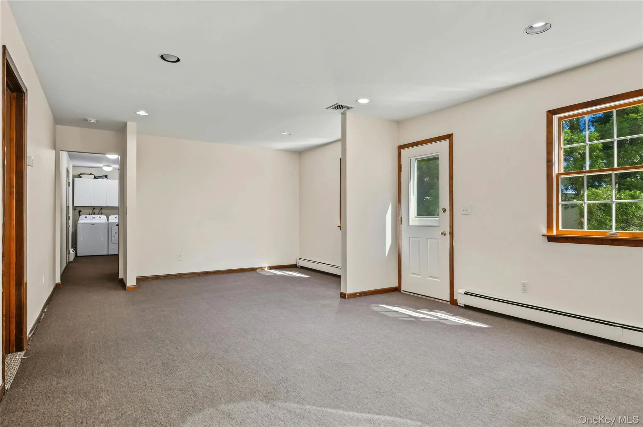 76 Hernan Avenue, Oyster Bay, NY, 4 Bedrooms Bedrooms, 8 Rooms Rooms,2 BathroomsBathrooms,Residential,For Rent,Hernan,0,1054412 76 Hernan Avenue, Oyster Bay, NY, 4 Bedrooms Bedrooms, 8 Rooms Rooms,2 BathroomsBathrooms,Residential,For Rent,Hernan,0,1054412