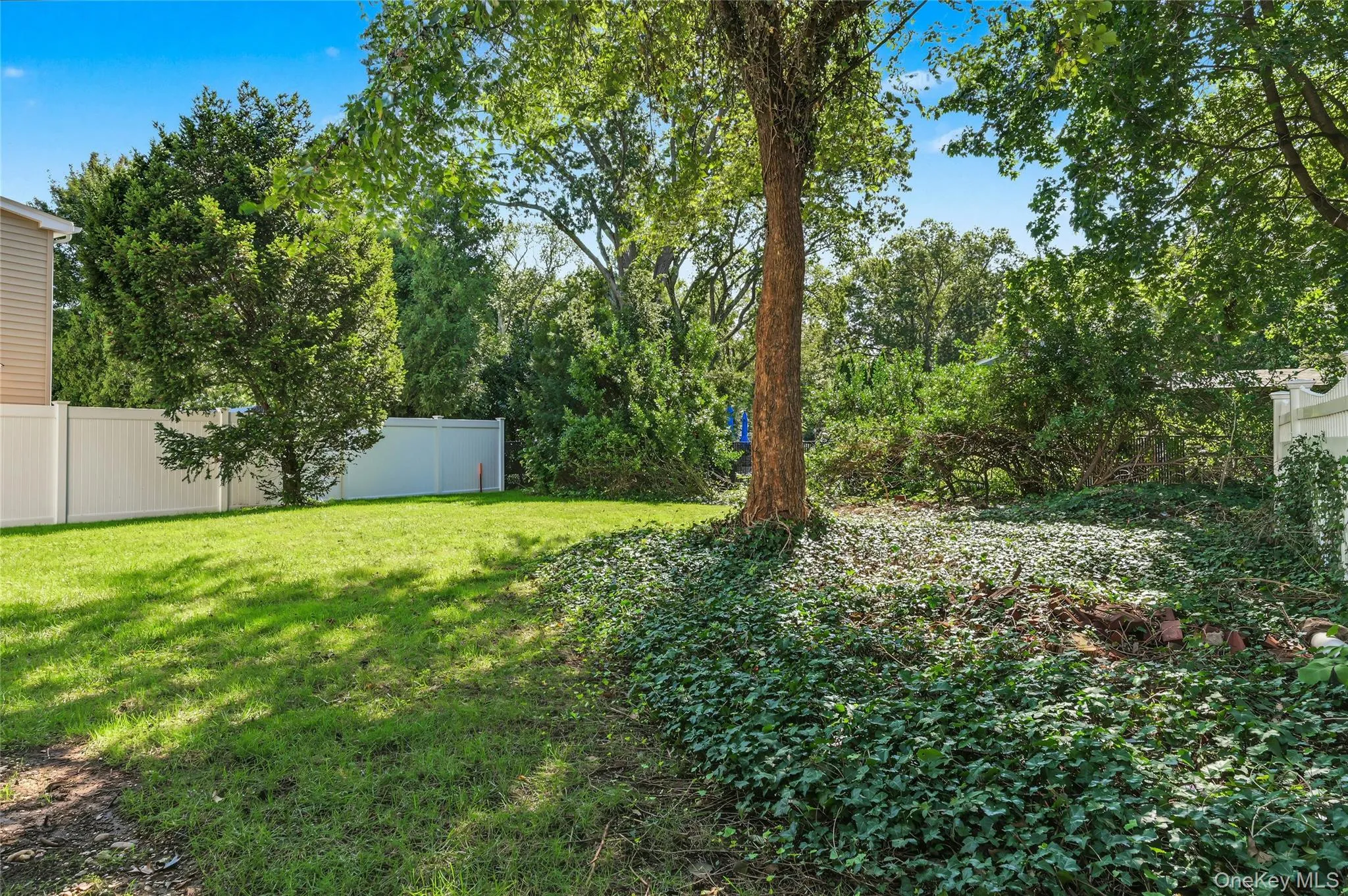 76 Hernan Avenue, Oyster Bay, NY, 4 Bedrooms Bedrooms, 8 Rooms Rooms,2 BathroomsBathrooms,Residential,For Rent,Hernan,0,1054412 76 Hernan Avenue, Oyster Bay, NY, 4 Bedrooms Bedrooms, 8 Rooms Rooms,2 BathroomsBathrooms,Residential,For Rent,Hernan,0,1054412