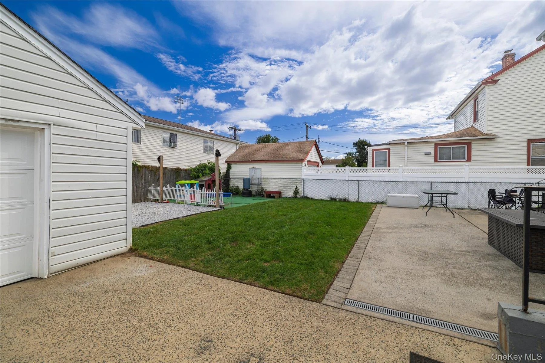 28 Harrison Avenue, Hempstead, NY, 5 Bedrooms Bedrooms, 8 Rooms Rooms,2 BathroomsBathrooms,Residential,For Rent,Harrison,0,1054416 28 Harrison Avenue, Hempstead, NY, 5 Bedrooms Bedrooms, 8 Rooms Rooms,2 BathroomsBathrooms,Residential,For Rent,Harrison,0,1054416