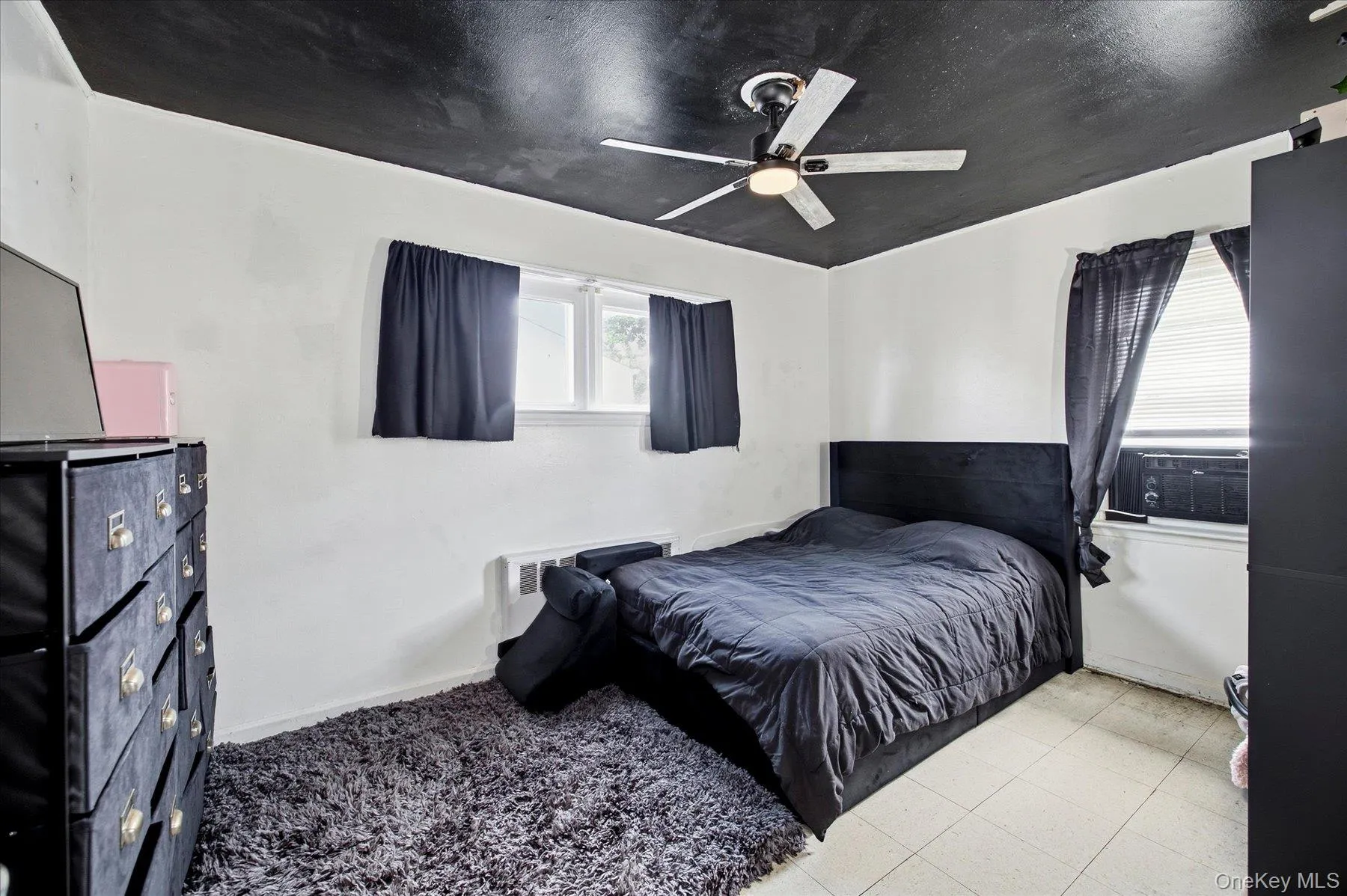 28 Harrison Avenue, Hempstead, NY, 5 Bedrooms Bedrooms, 8 Rooms Rooms,2 BathroomsBathrooms,Residential,For Rent,Harrison,0,1054416 28 Harrison Avenue, Hempstead, NY, 5 Bedrooms Bedrooms, 8 Rooms Rooms,2 BathroomsBathrooms,Residential,For Rent,Harrison,0,1054416