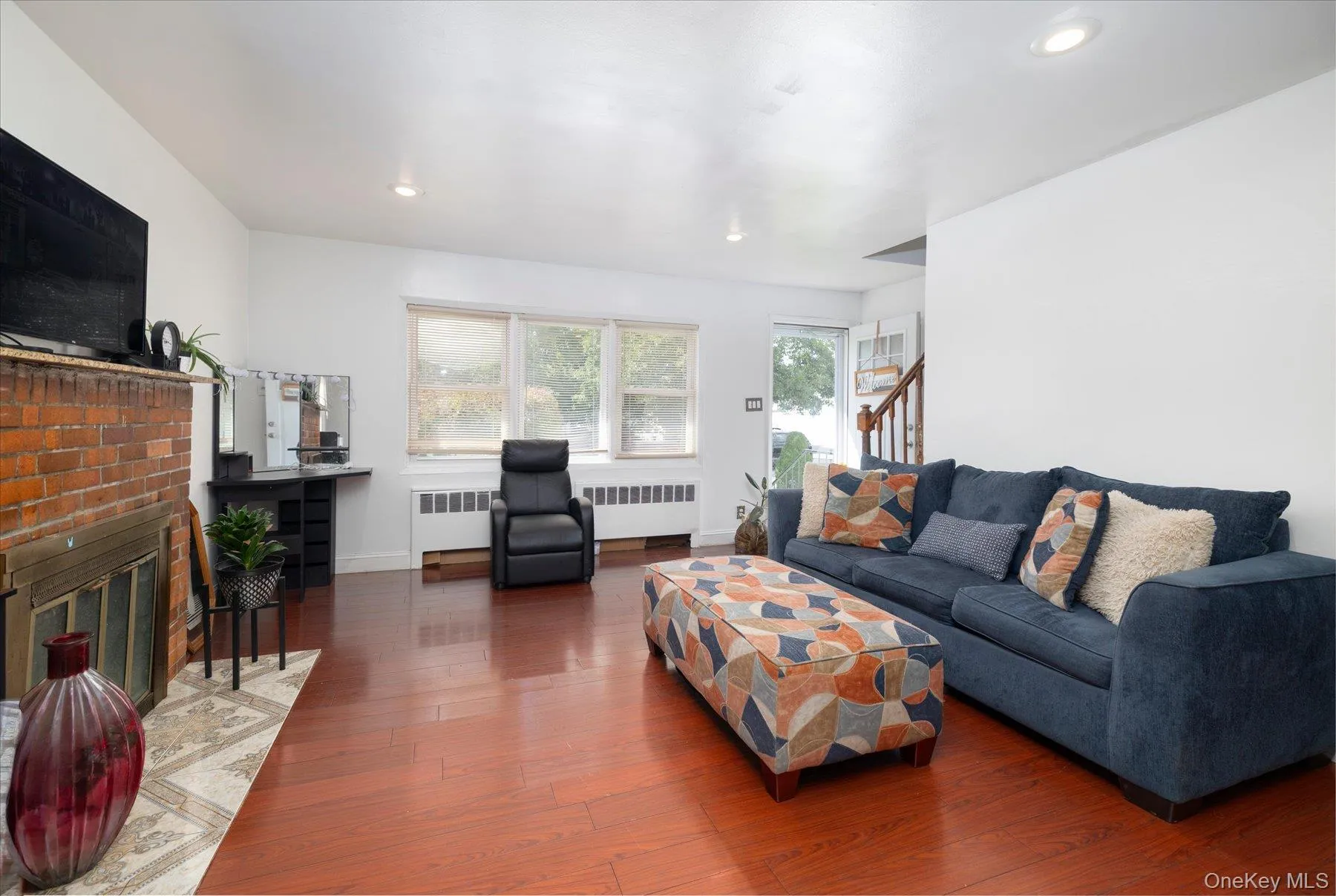 28 Harrison Avenue, Hempstead, NY, 5 Bedrooms Bedrooms, 8 Rooms Rooms,2 BathroomsBathrooms,Residential,For Rent,Harrison,0,1054416 28 Harrison Avenue, Hempstead, NY, 5 Bedrooms Bedrooms, 8 Rooms Rooms,2 BathroomsBathrooms,Residential,For Rent,Harrison,0,1054416