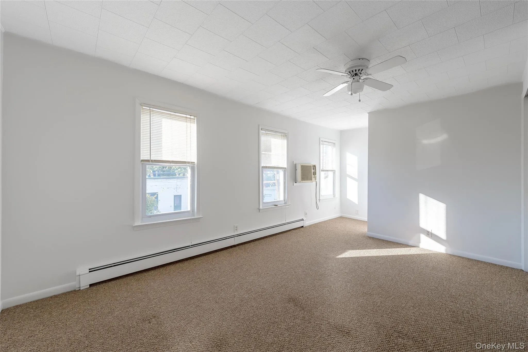 88 Searing Avenue, North Hempstead, NY, 1 Bedroom Bedrooms, 3 Rooms Rooms,1 BathroomBathrooms,Residential Lease,For Rent,Searing,0,1054418 88 Searing Avenue, North Hempstead, NY, 1 Bedroom Bedrooms, 3 Rooms Rooms,1 BathroomBathrooms,Residential Lease,For Rent,Searing,0,1054418